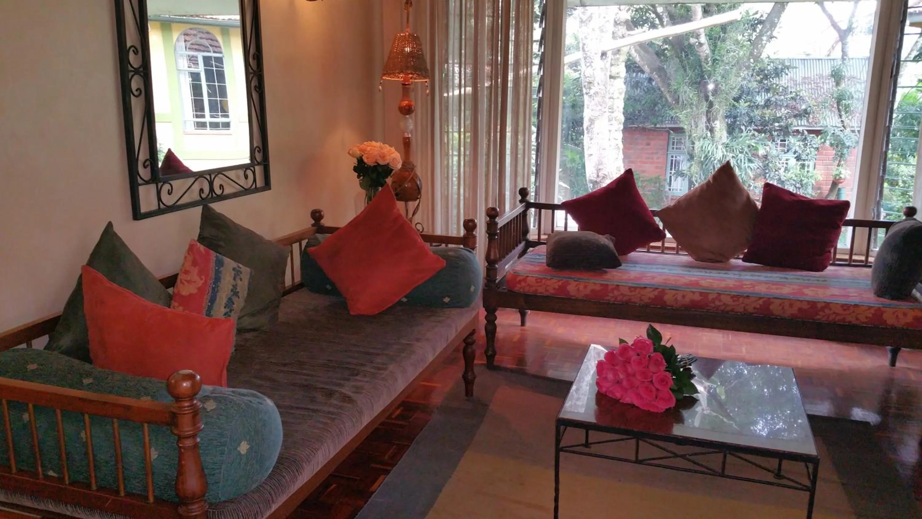 Seating area in Woodmere Grand Hotel & Serviced Apartments