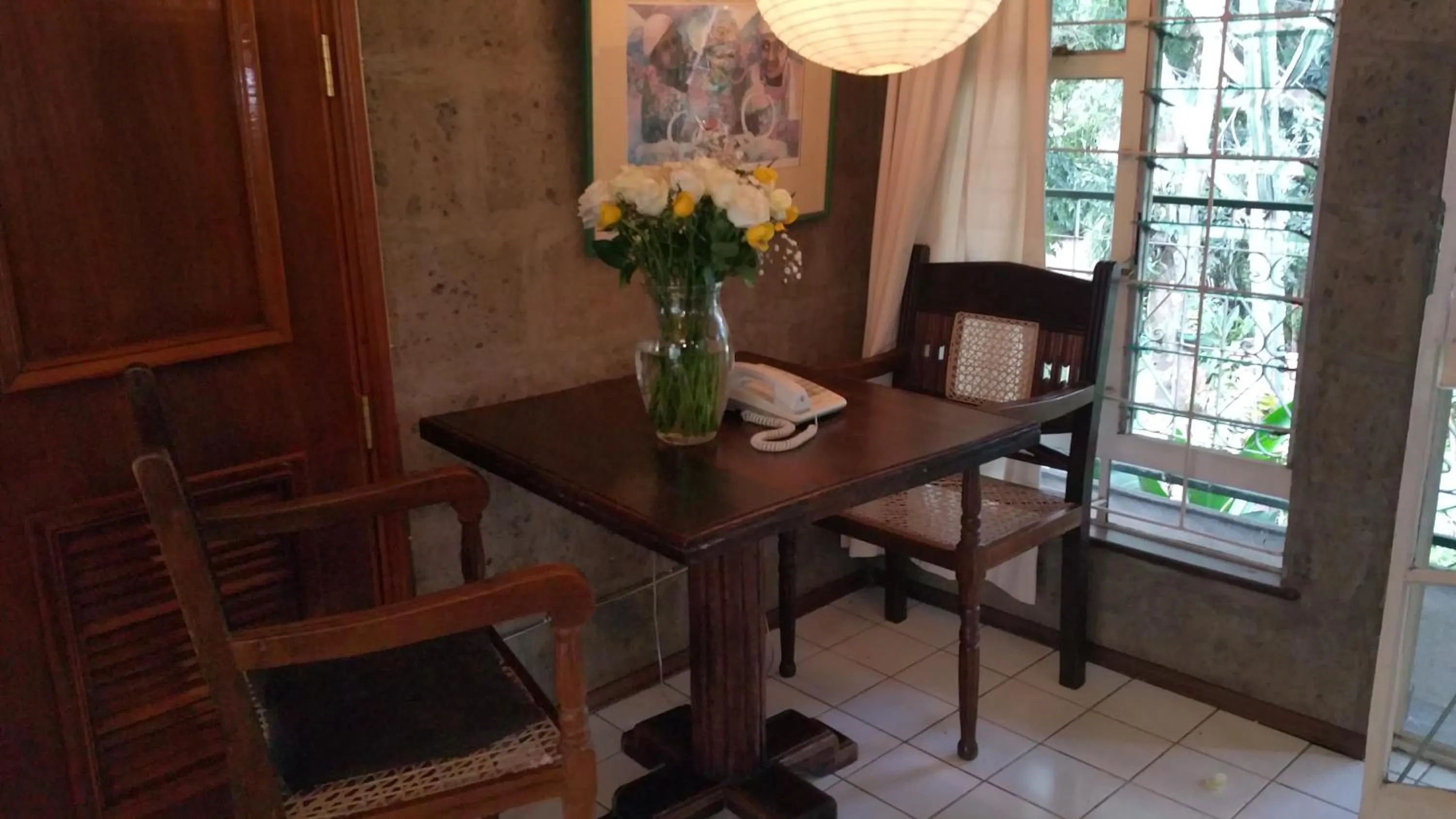 Seating area in Woodmere Grand Hotel & Serviced Apartments