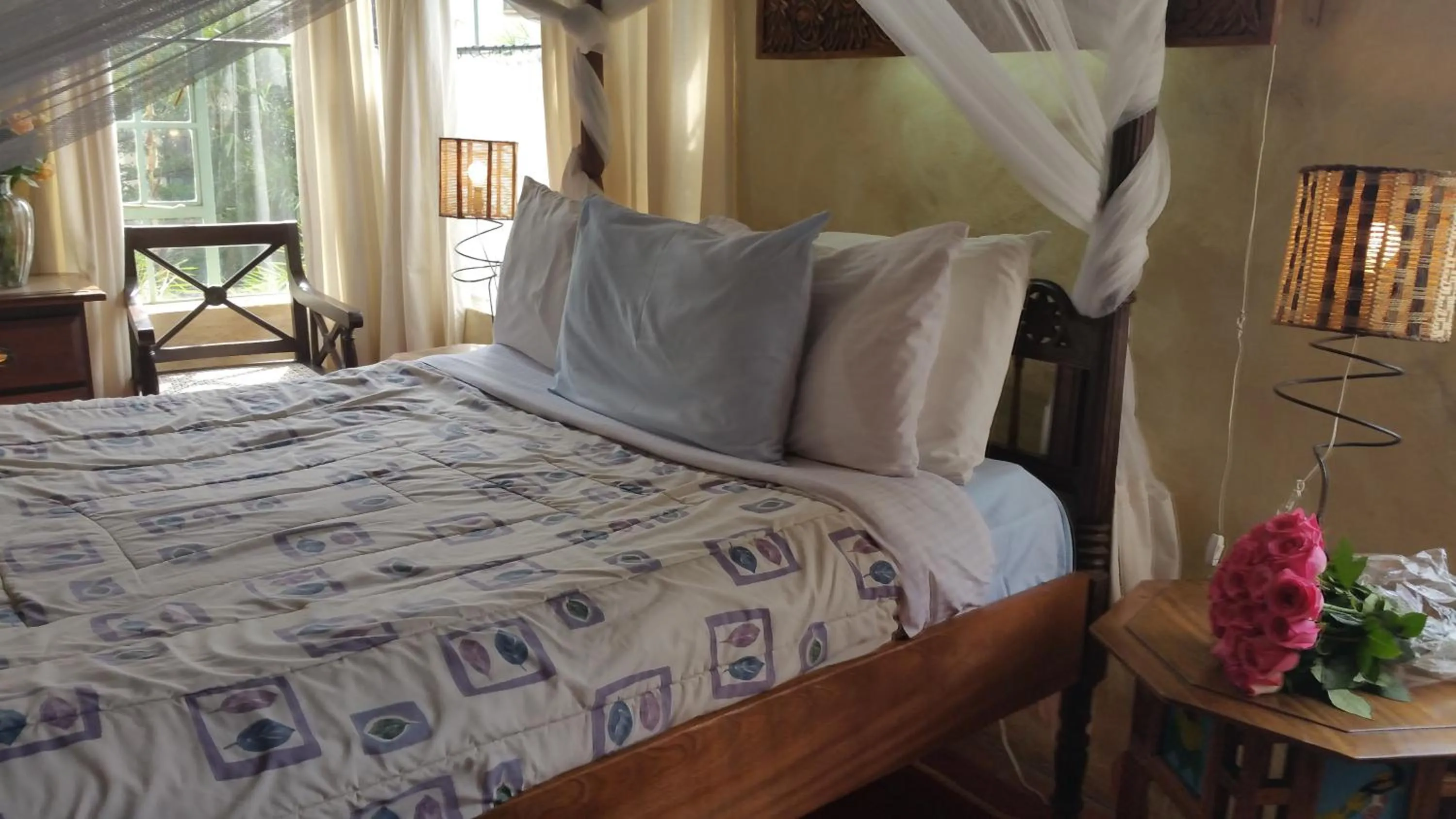 Bed in Woodmere Grand Hotel & Serviced Apartments