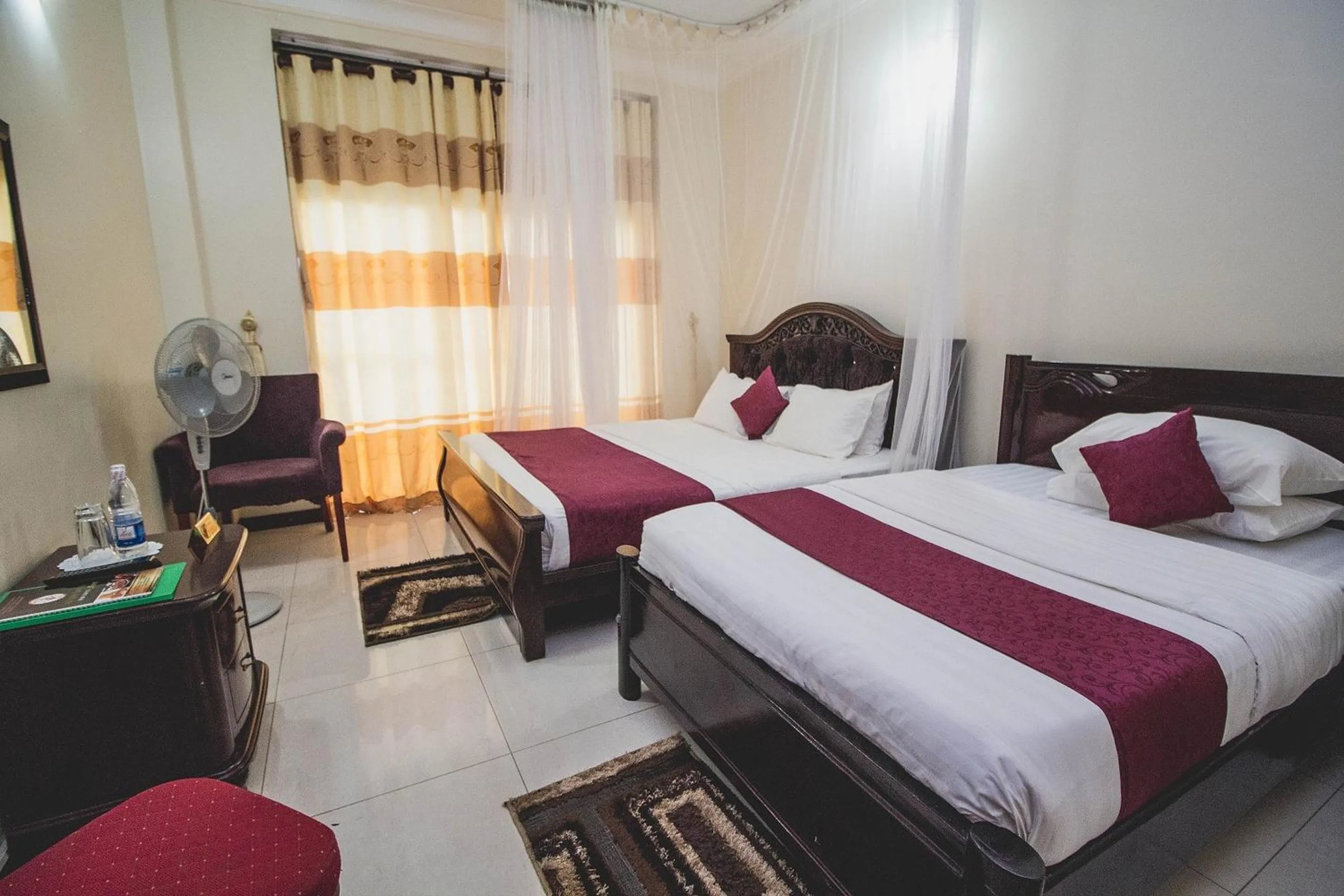 Bed in Sir Jose Hotel