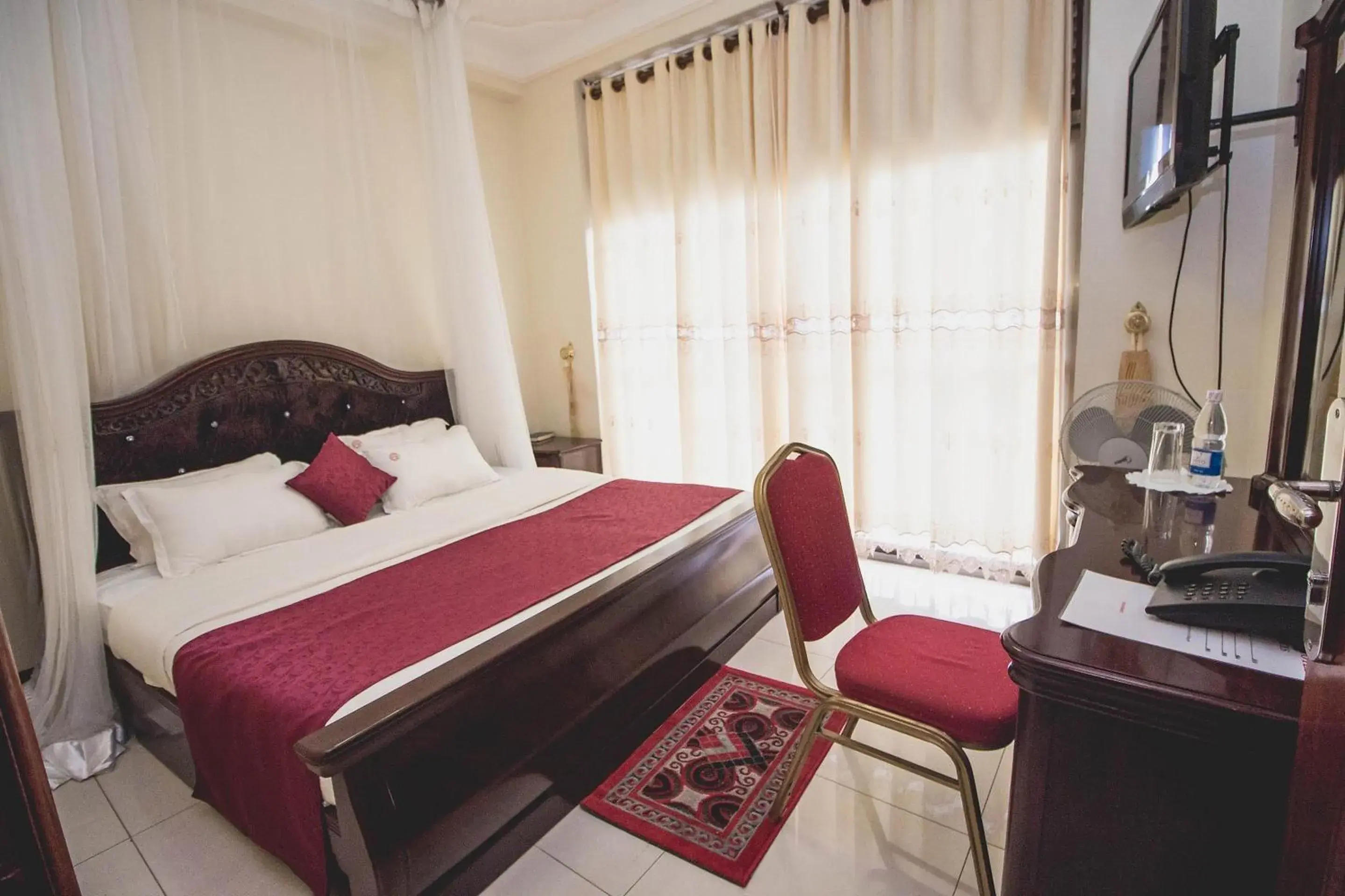 Deluxe Double Room in Sir Jose Hotel Deluxe Double Room in Sir Jose Hotel