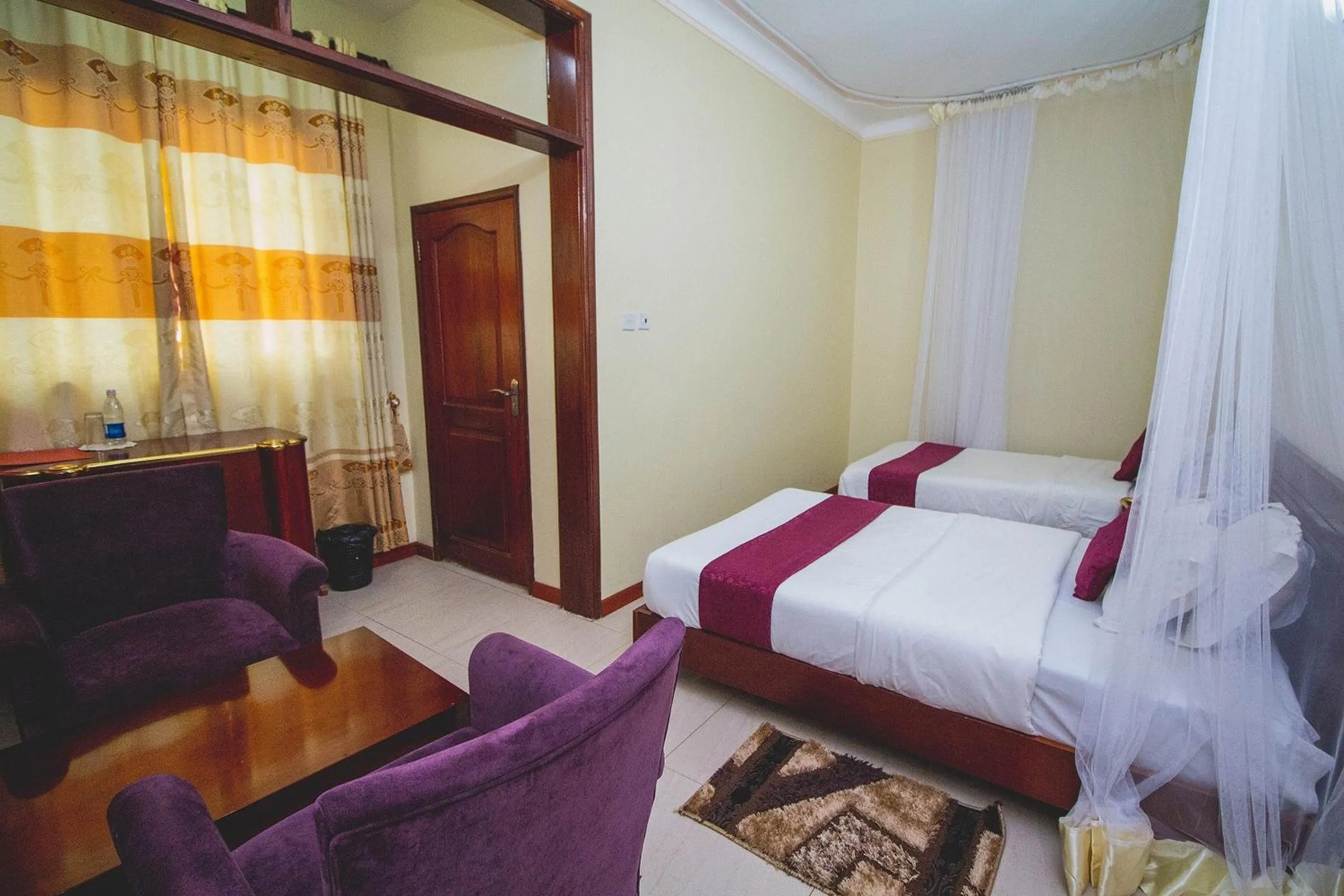 Bed in Sir Jose Hotel