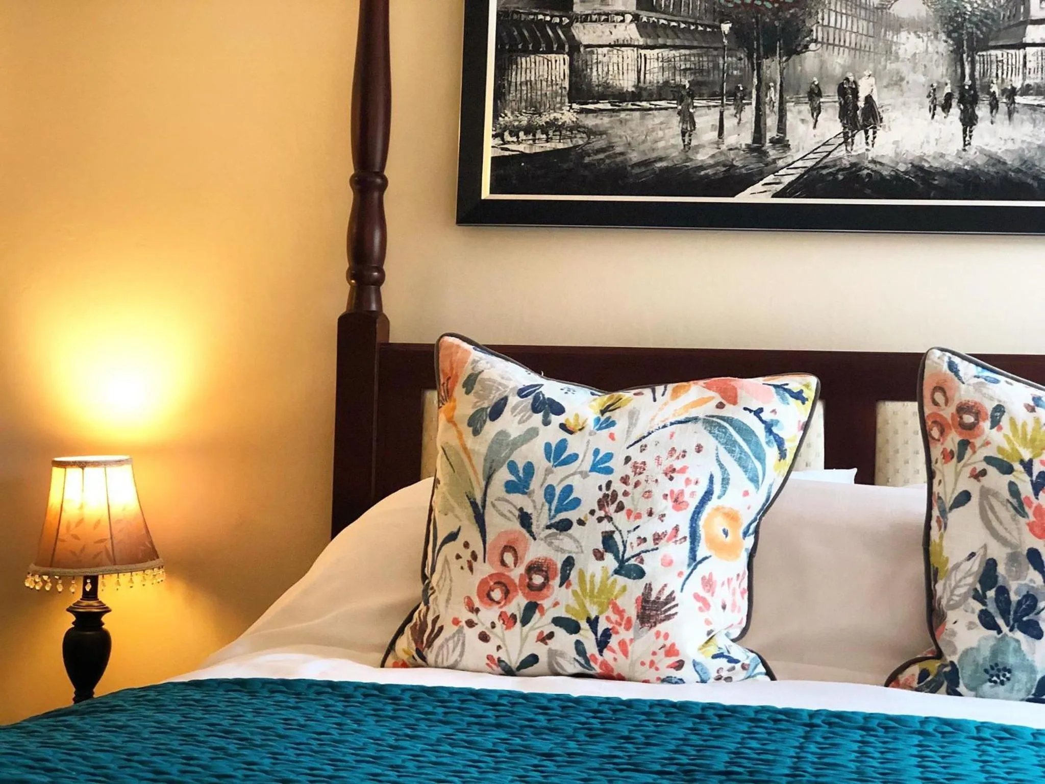 Bedroom, Bed in The Bull at Foolow