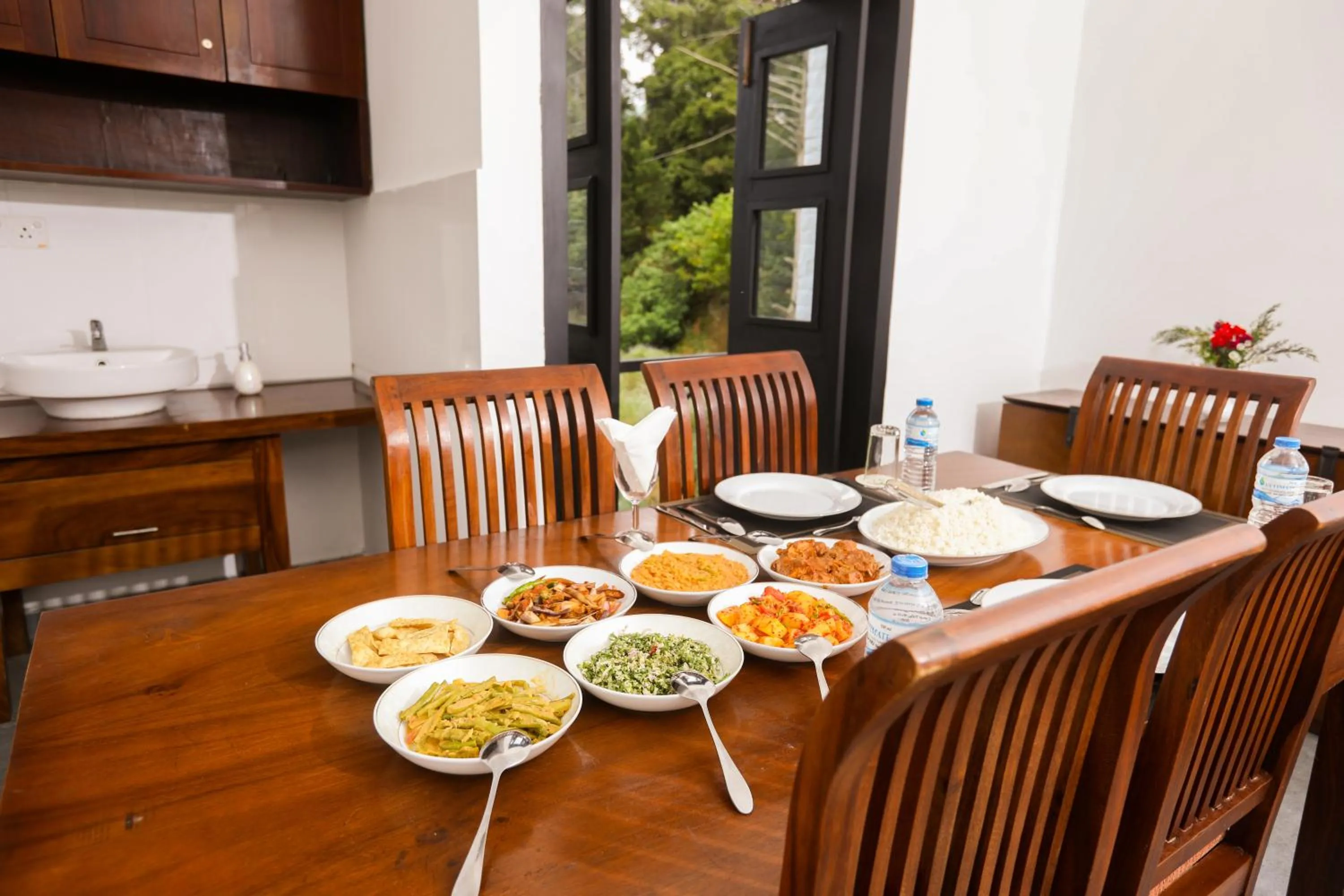 Food and drinks in Cottage 42