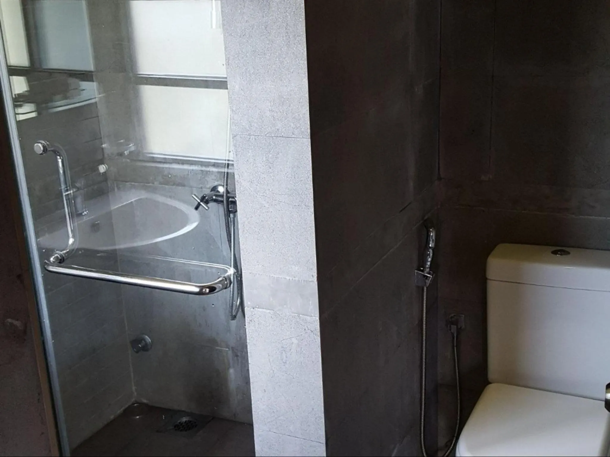 Bathroom in Cottage 42