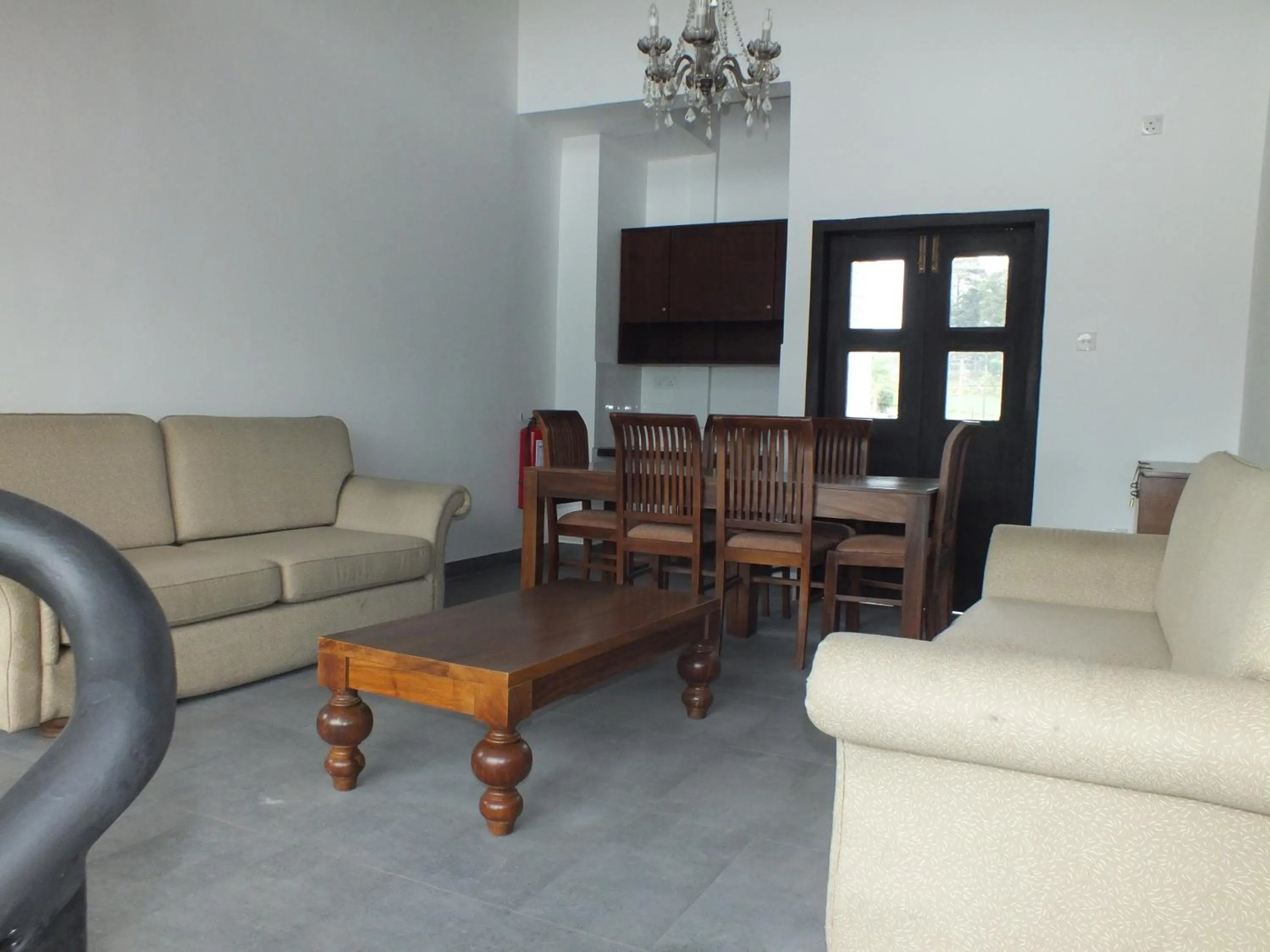 Restaurant/places to eat in Cottage 42