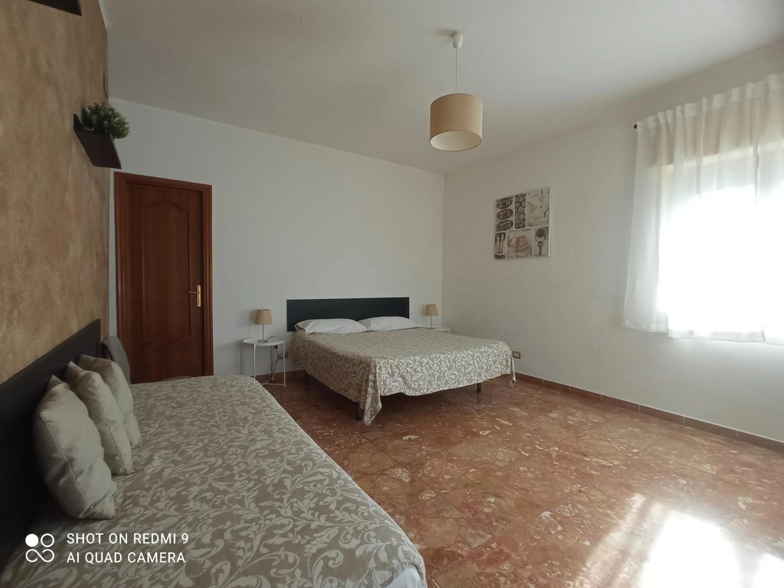 Bed in Bed & Breakfast Fontanarossa Airport -Private Parking-