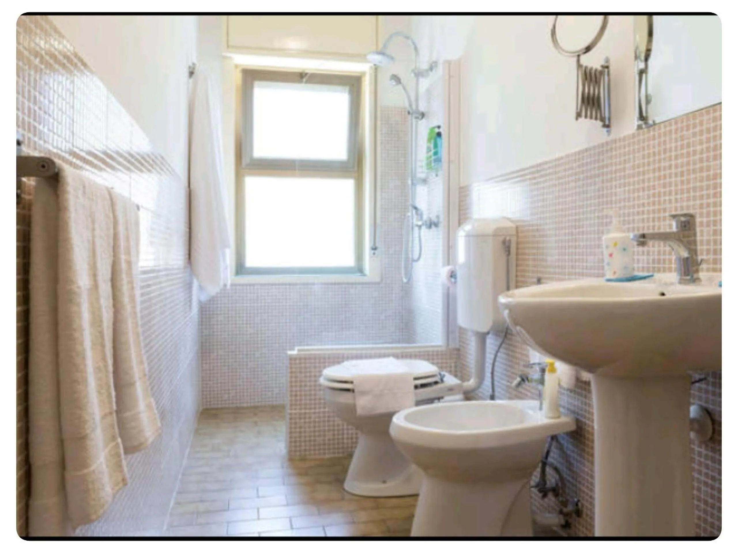 Bathroom in Bed & Breakfast Fontanarossa Airport -Private Parking-