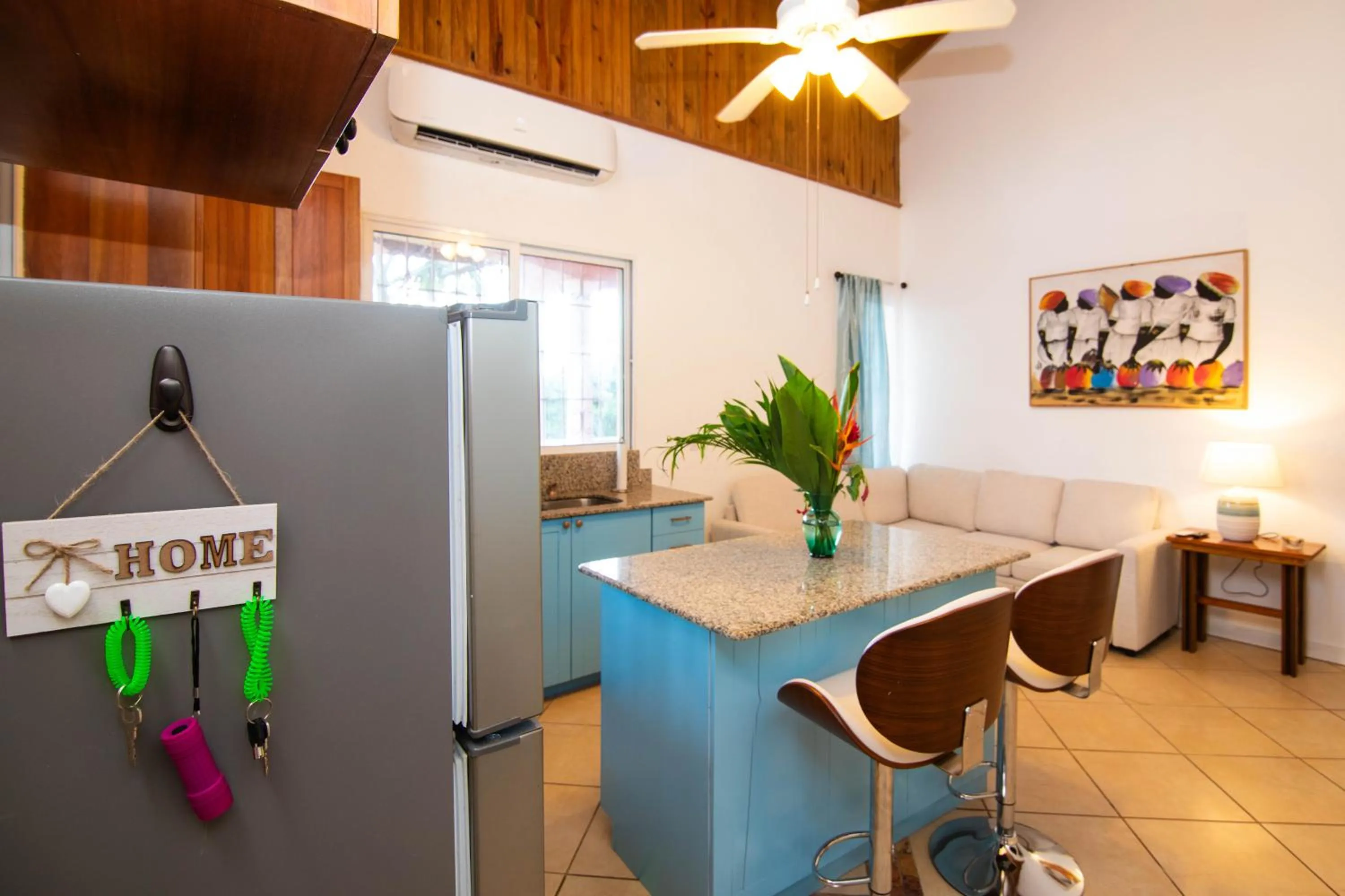 Living room in Seaside Inn Roatan