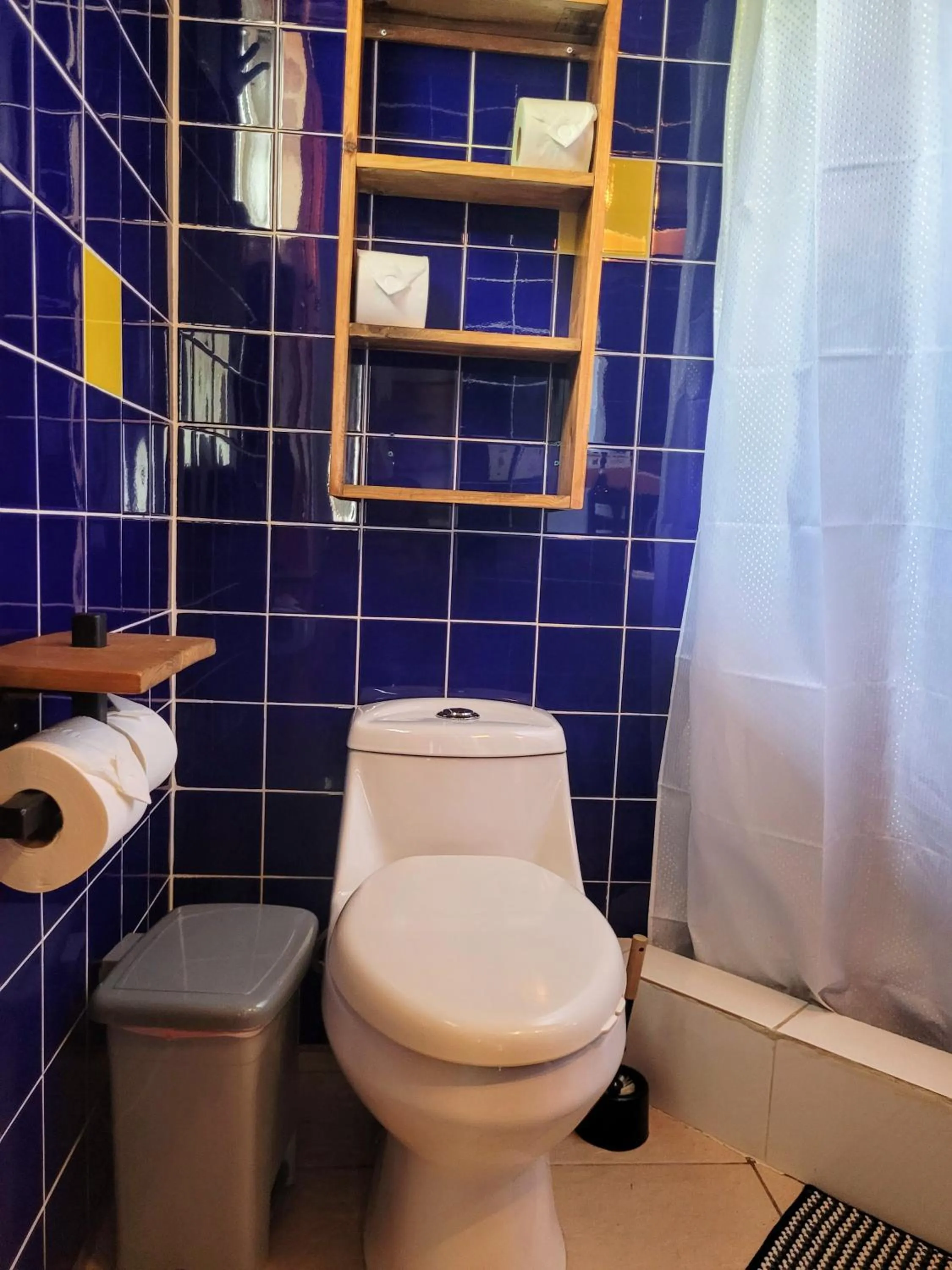 Barrbra BnB Over The Sea