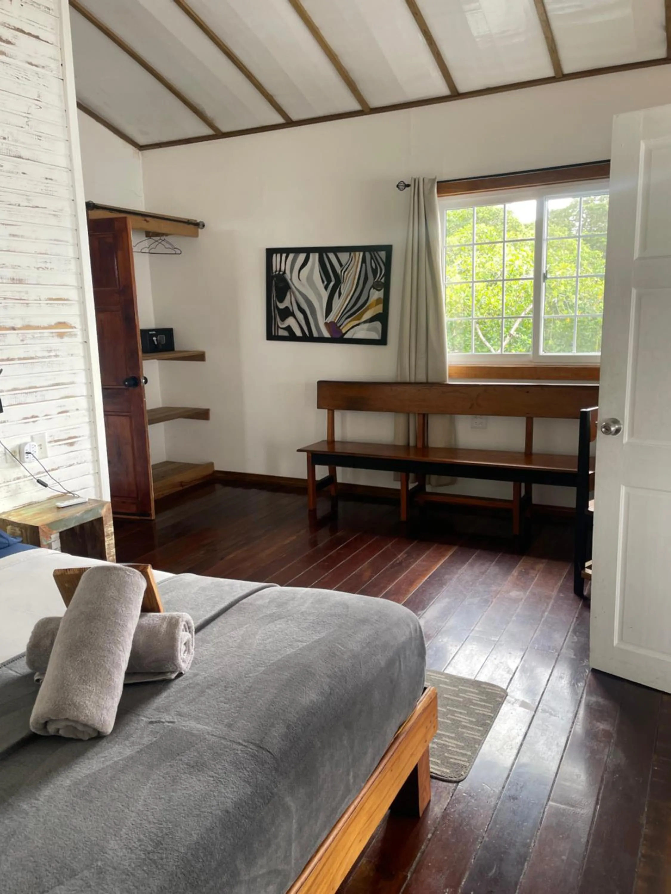 Bed in Barrbra BnB Over The Sea