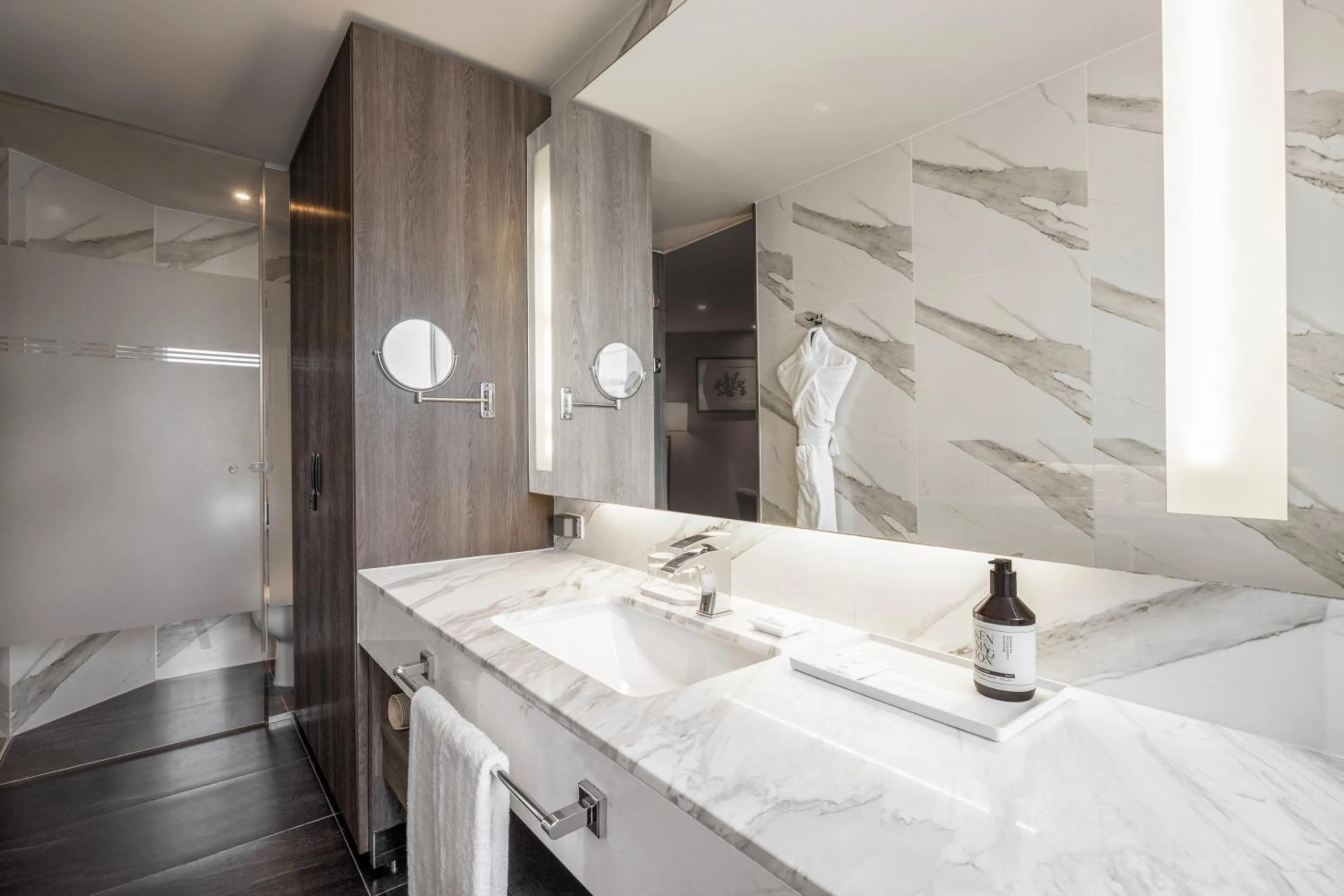 Bathroom in Kent Hotel Gwangalli by Kensington