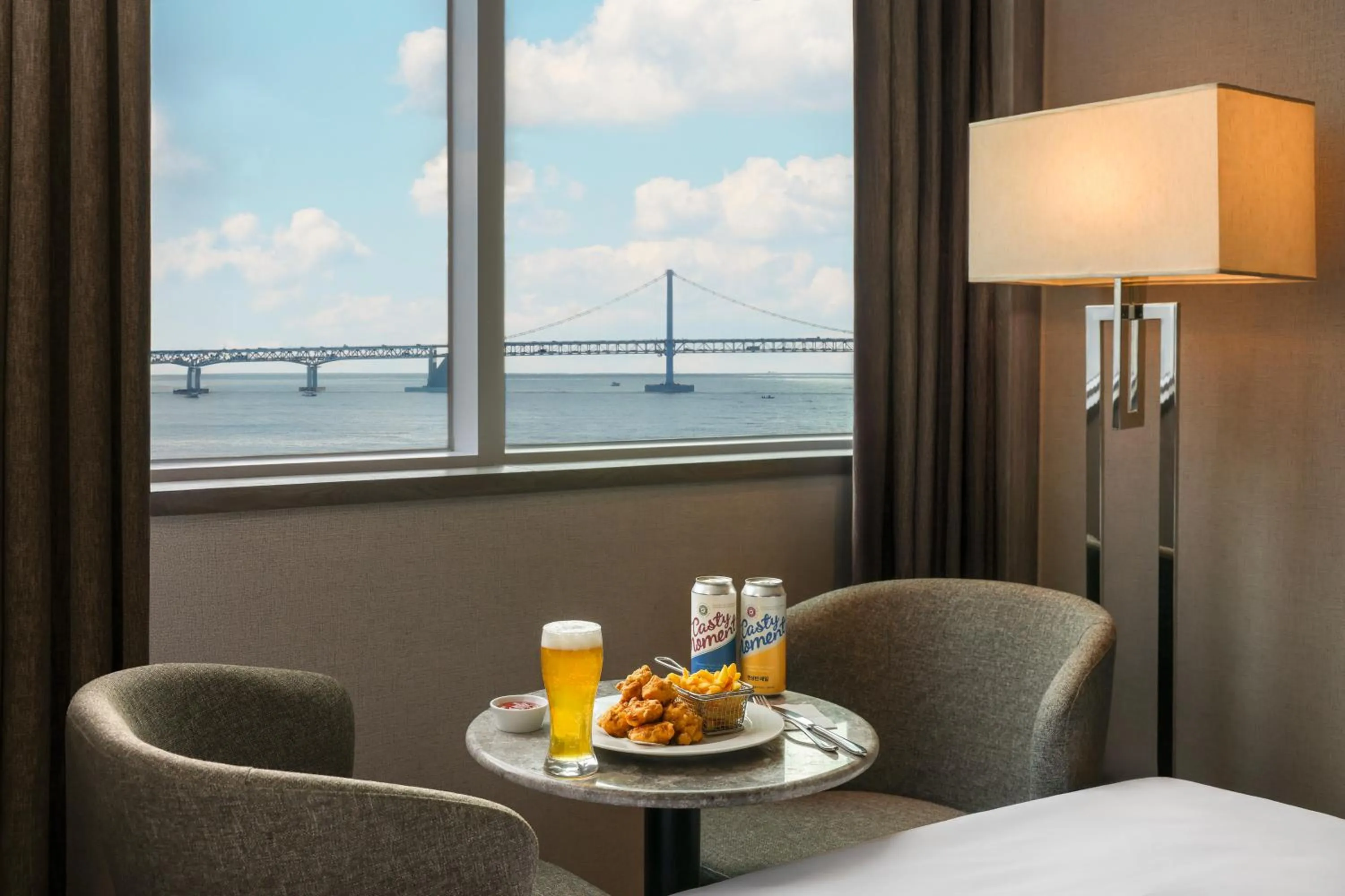 Restaurant/places to eat in Kent Hotel Gwangalli by Kensington