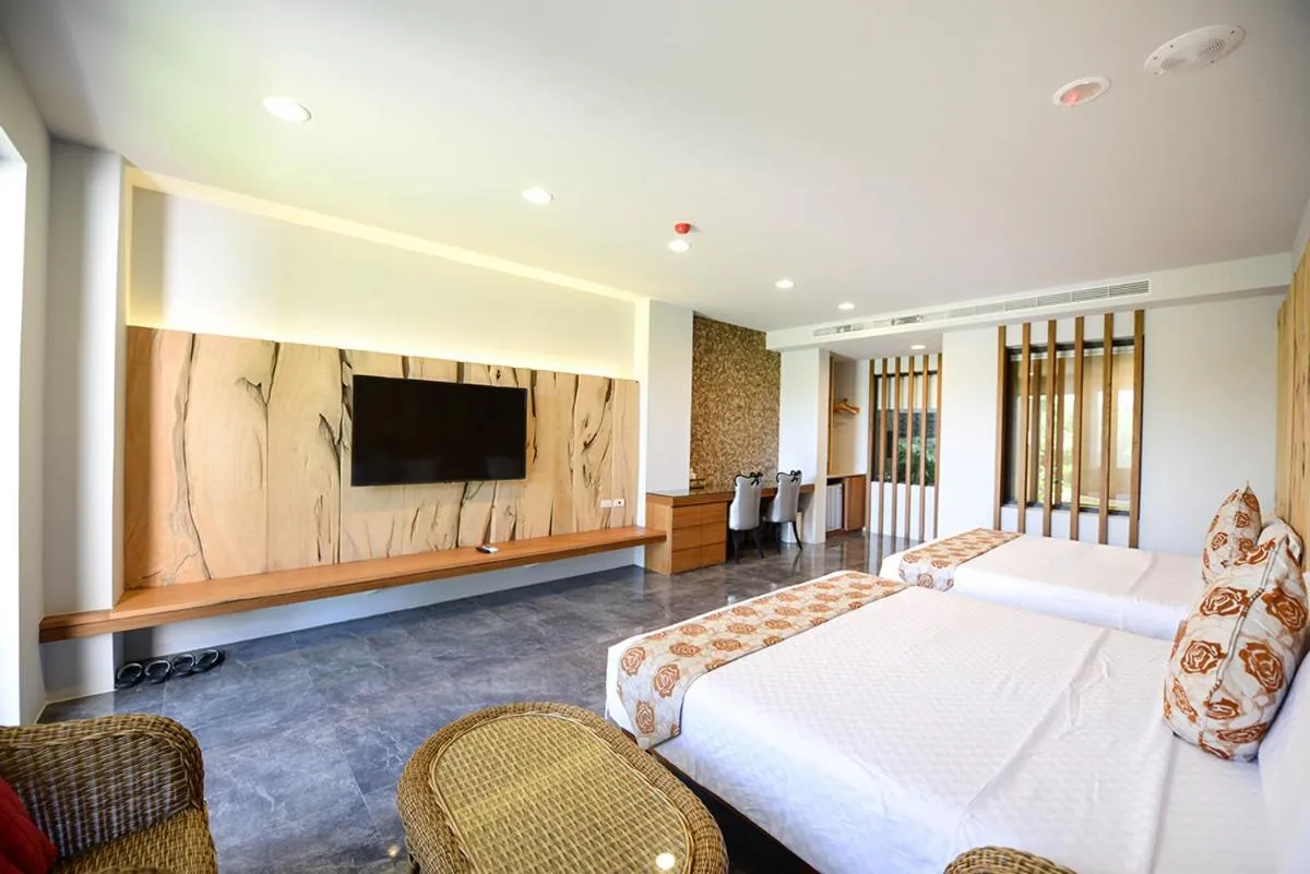 Bed in Oceanic Pearl Resort