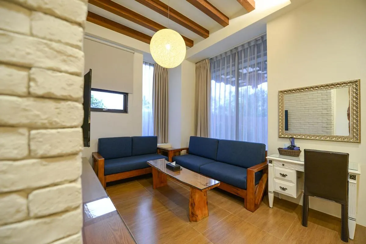 Oceanic Pearl Resort