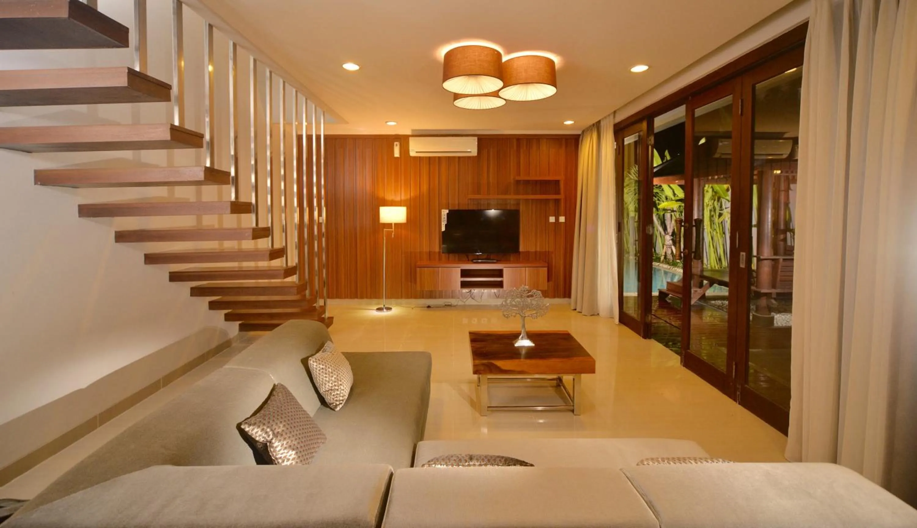 TV and multimedia in Sotis Villas