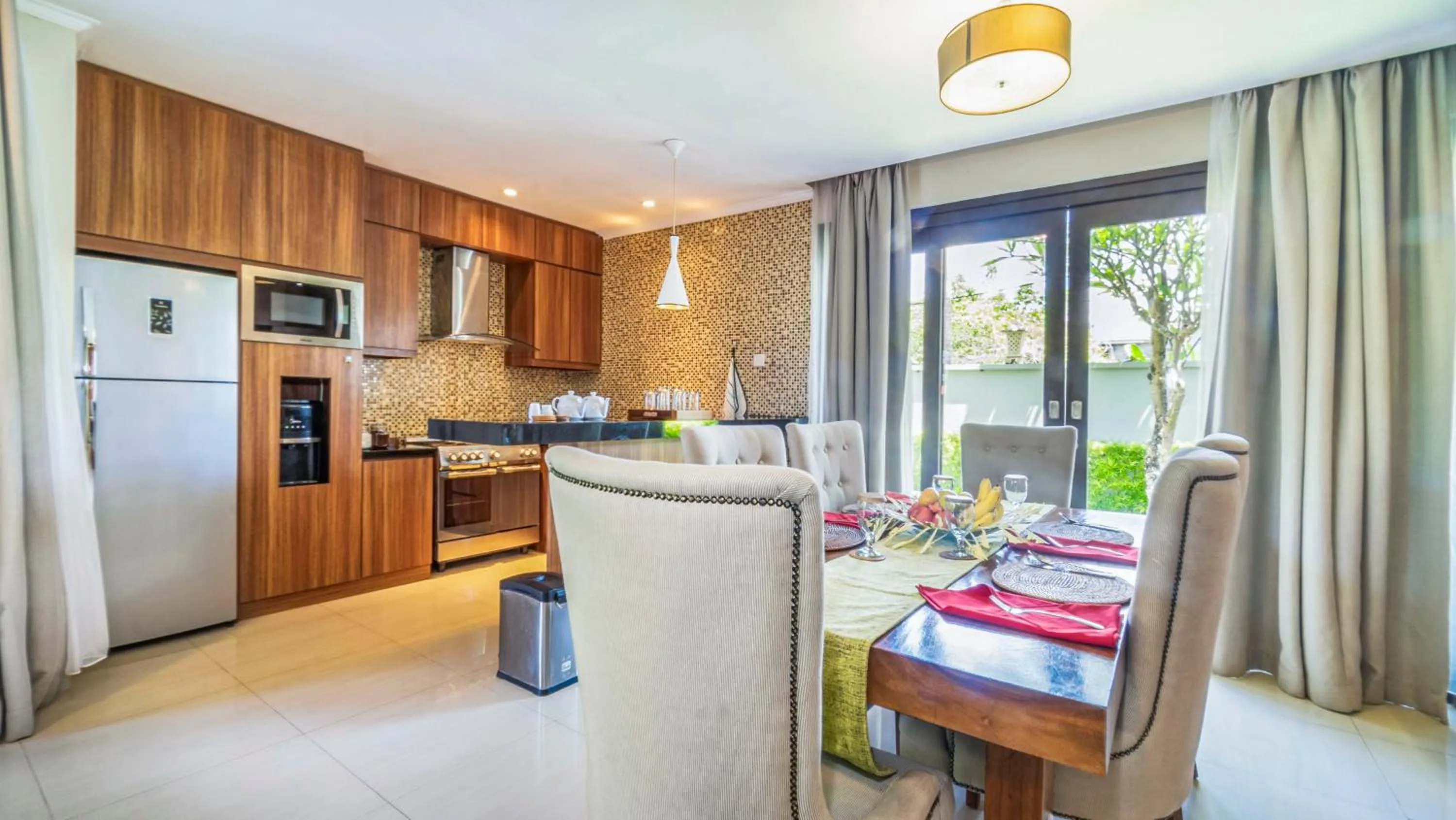 Kitchen or kitchenette in Sotis Villas