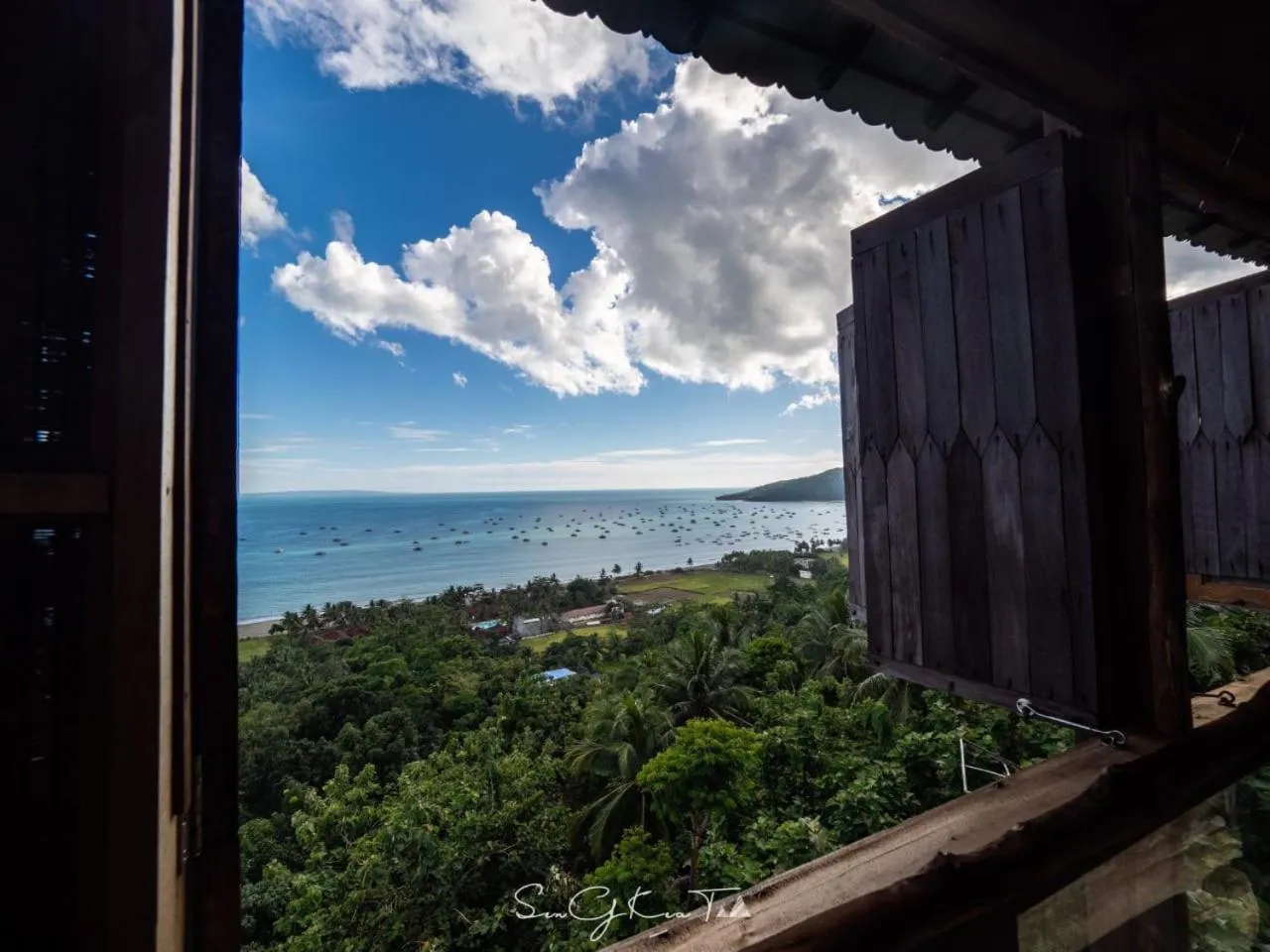 Karang Aji Beach Villa