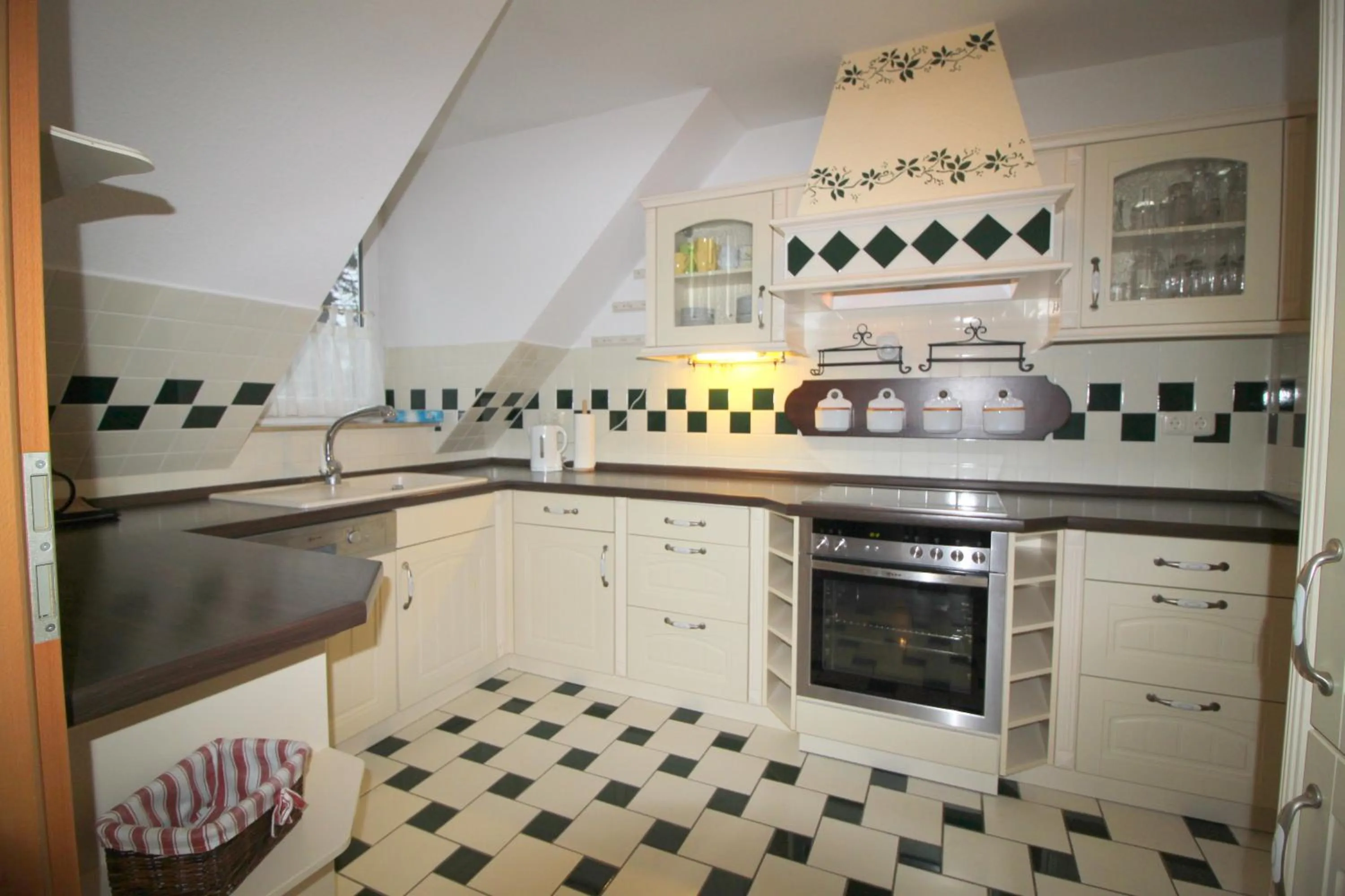 Kitchen or kitchenette in Feriendomizil am Hafen