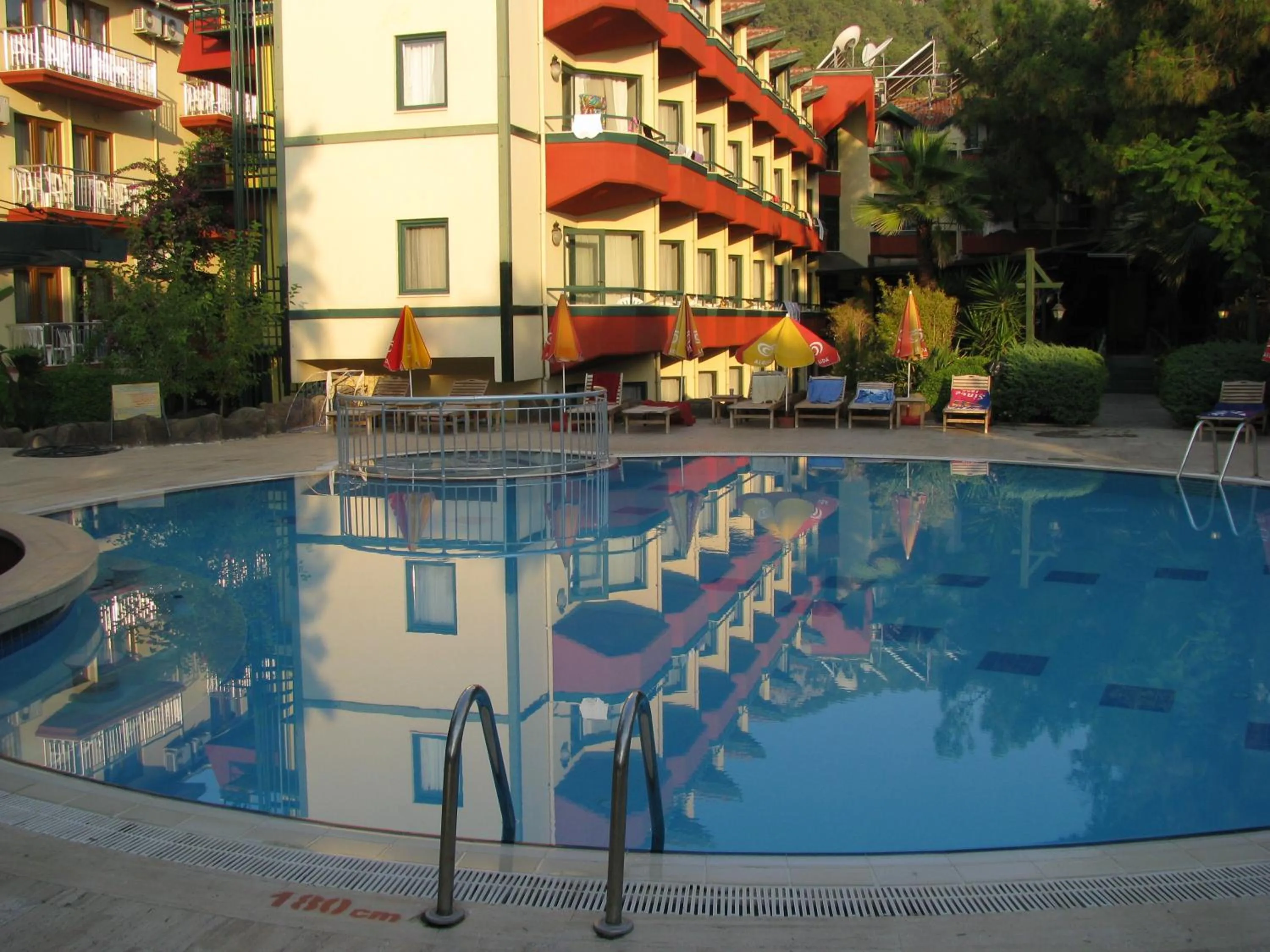 Swimming pool in Hotel Sumela Garden - All Inclusive
