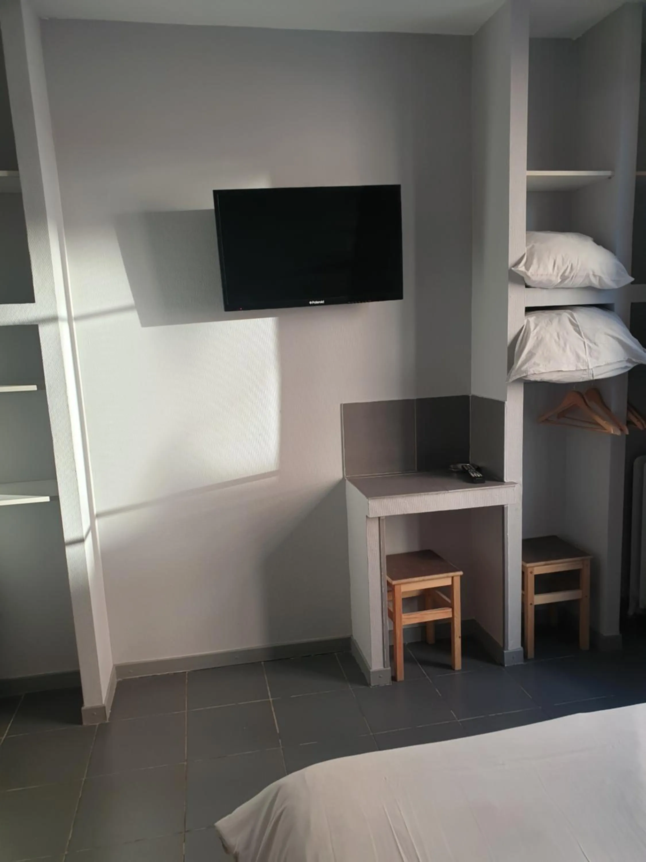 Bed in Hôtel Belfort