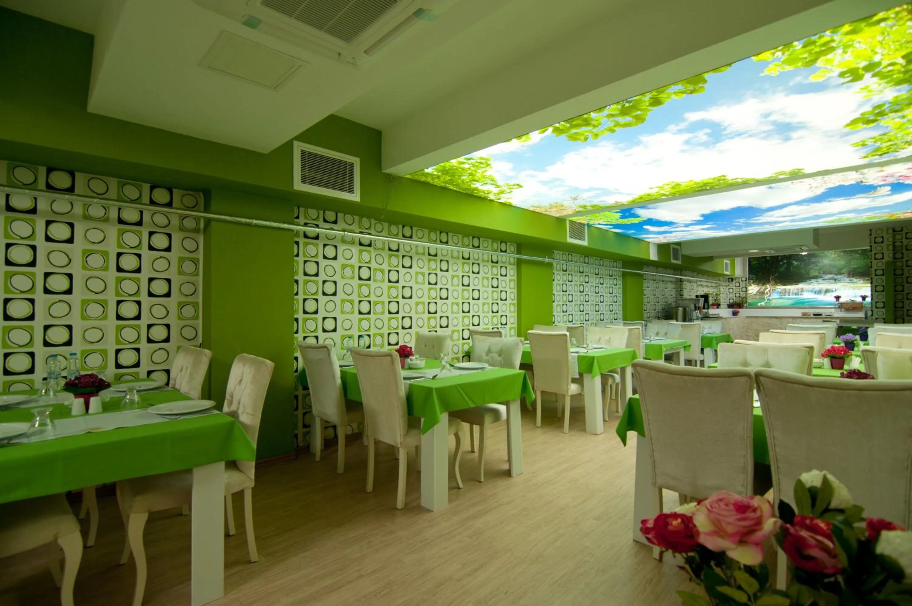 Restaurant/places to eat in Vali Konak Hotel Nişantaşı