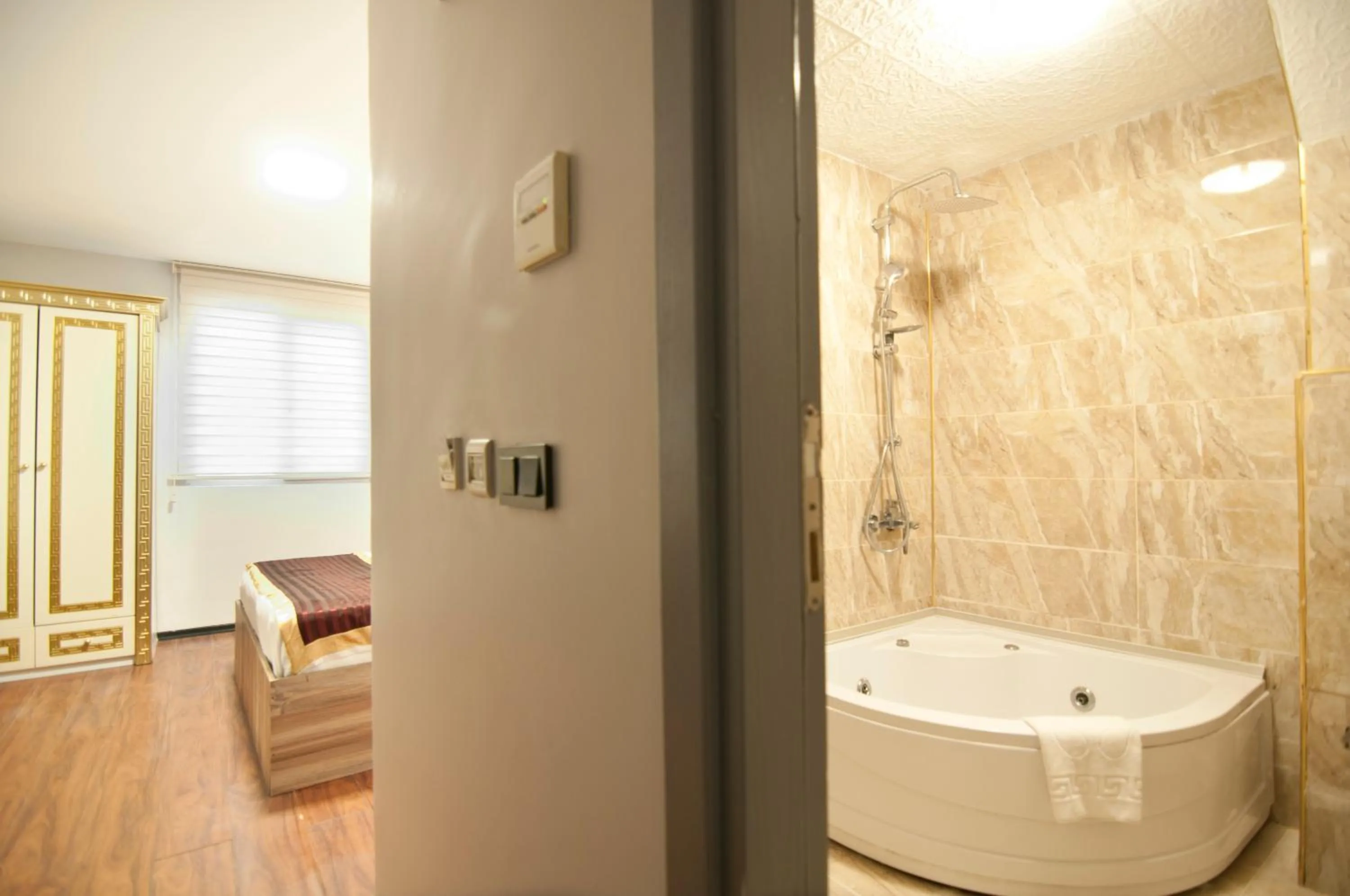 Photo of the whole room in Vali Konak Hotel Nişantaşı