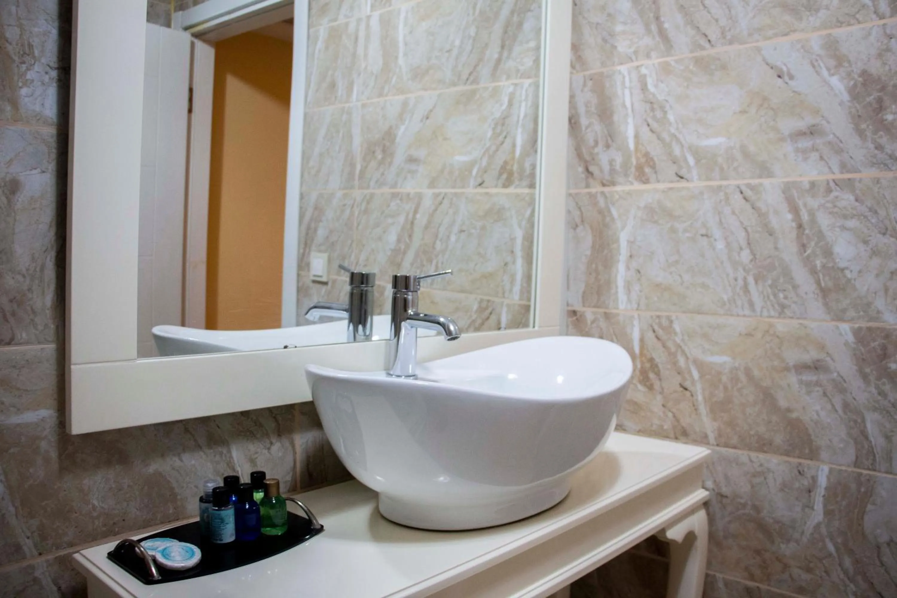 Bathroom in Vali Konak Hotel Nişantaşı