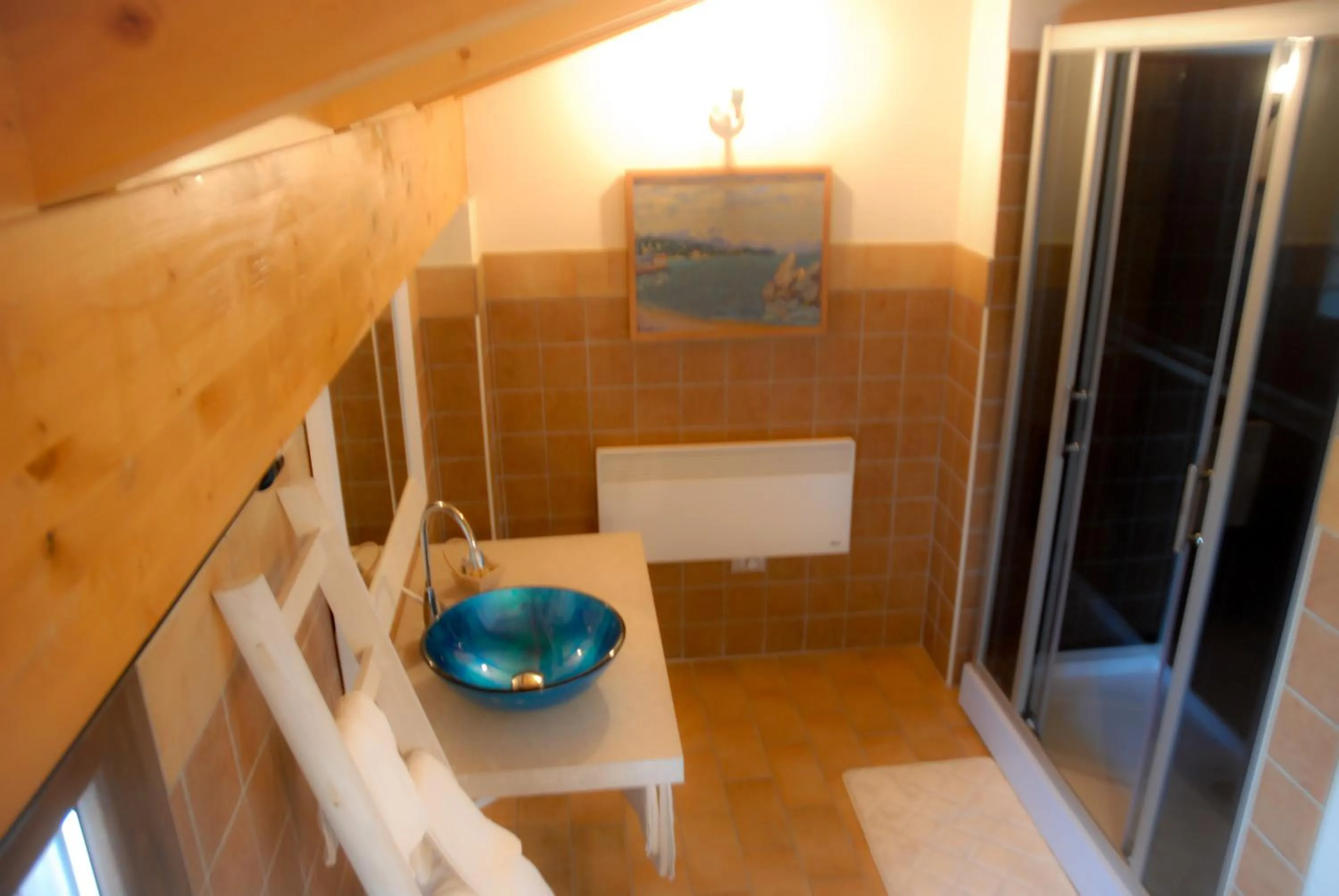 Bathroom in Art Gallery Rooms