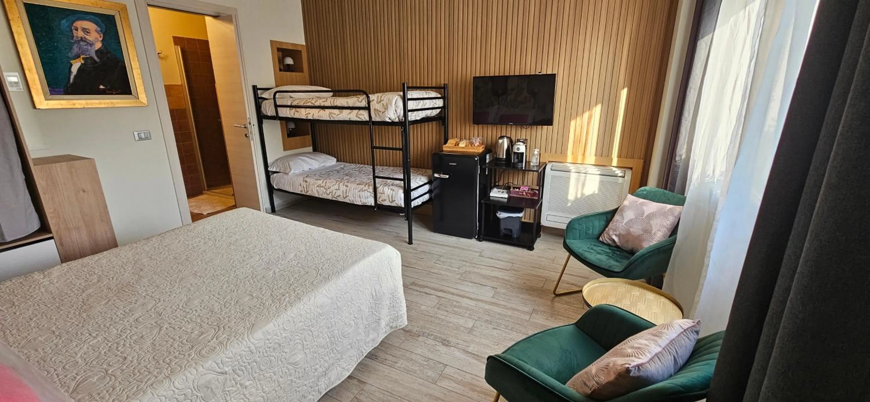 Bed in Art Gallery Rooms