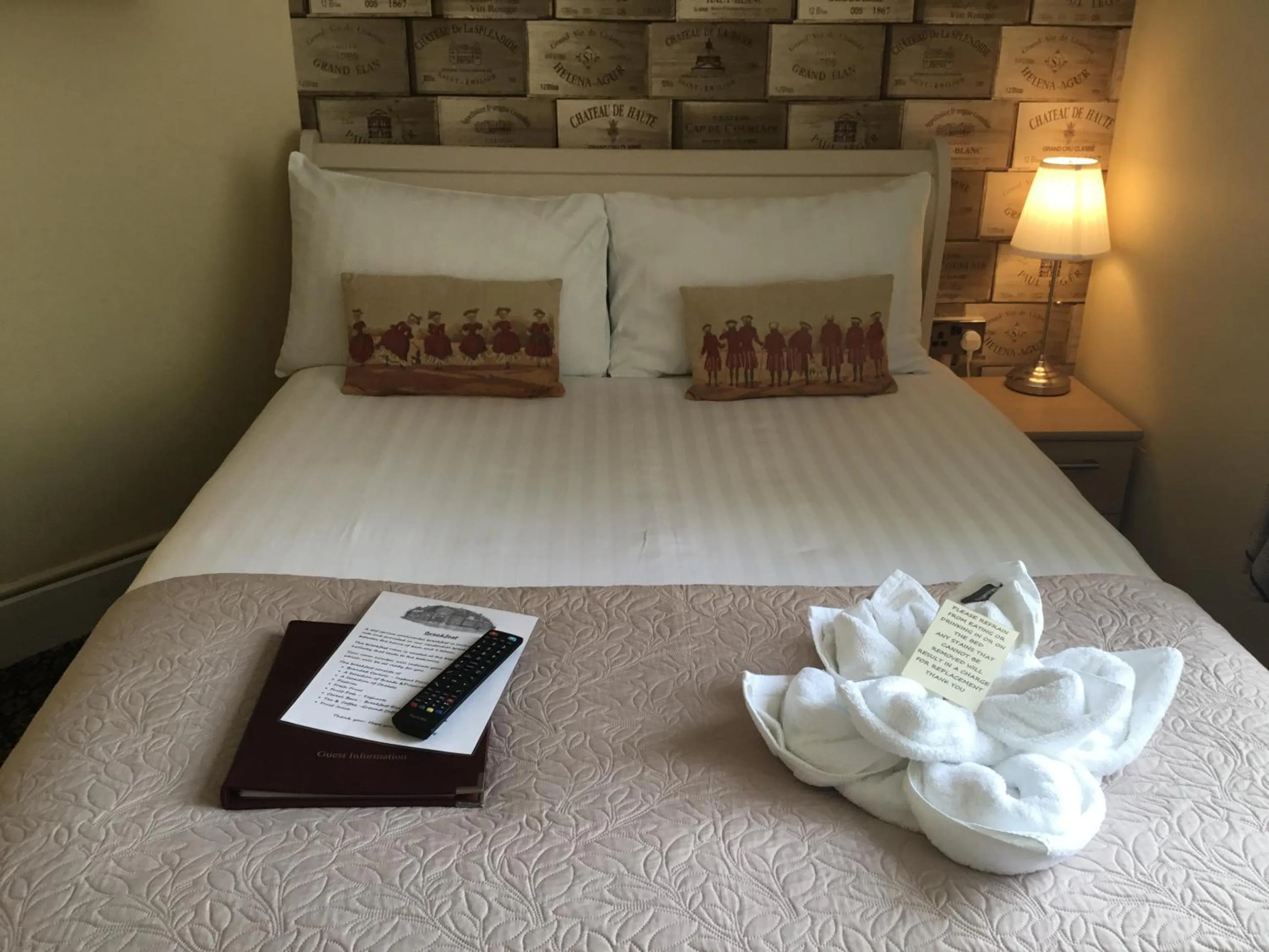 Bedroom, Bed in The Stockton Arms