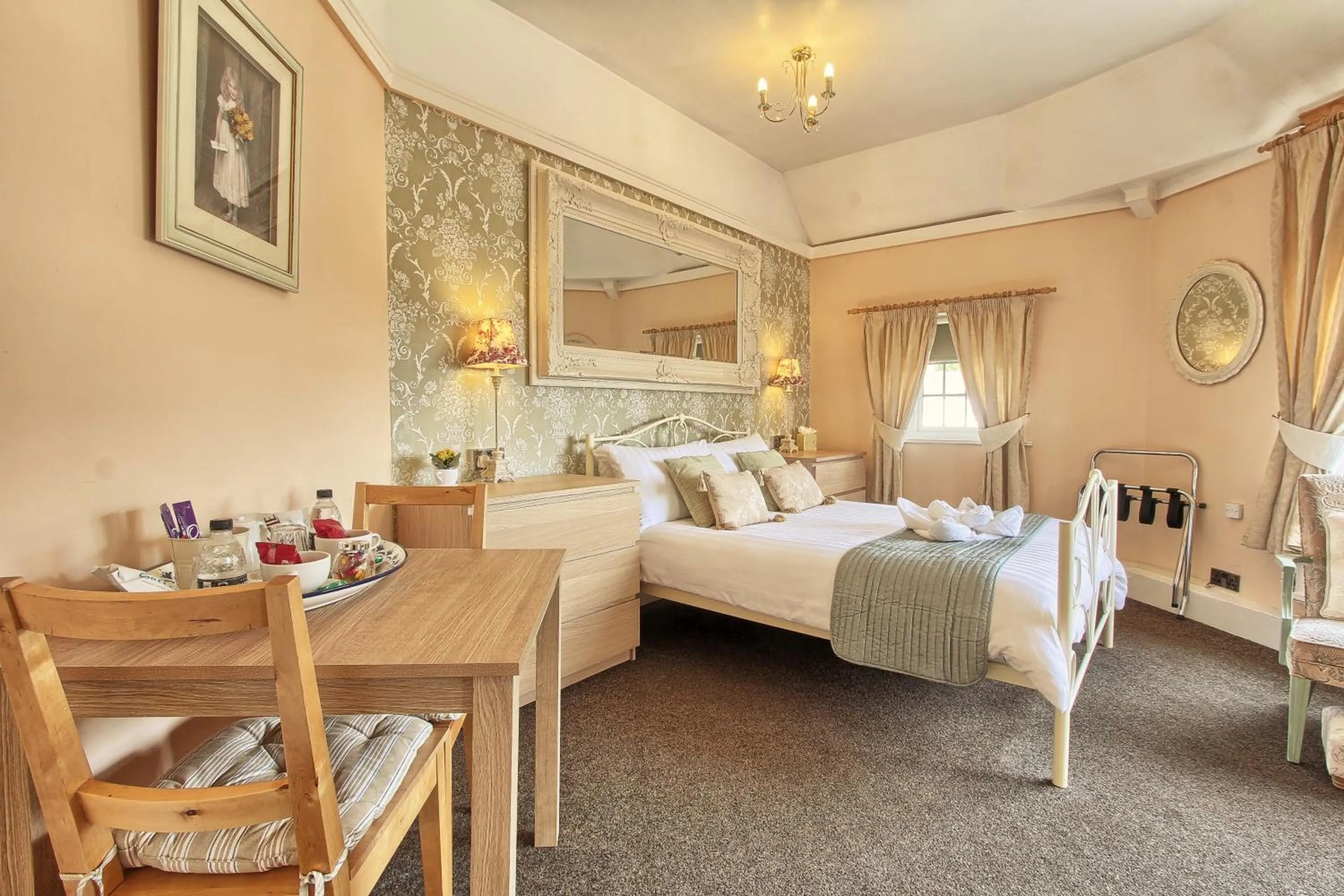 Bedroom in The Stockton Arms Hotel