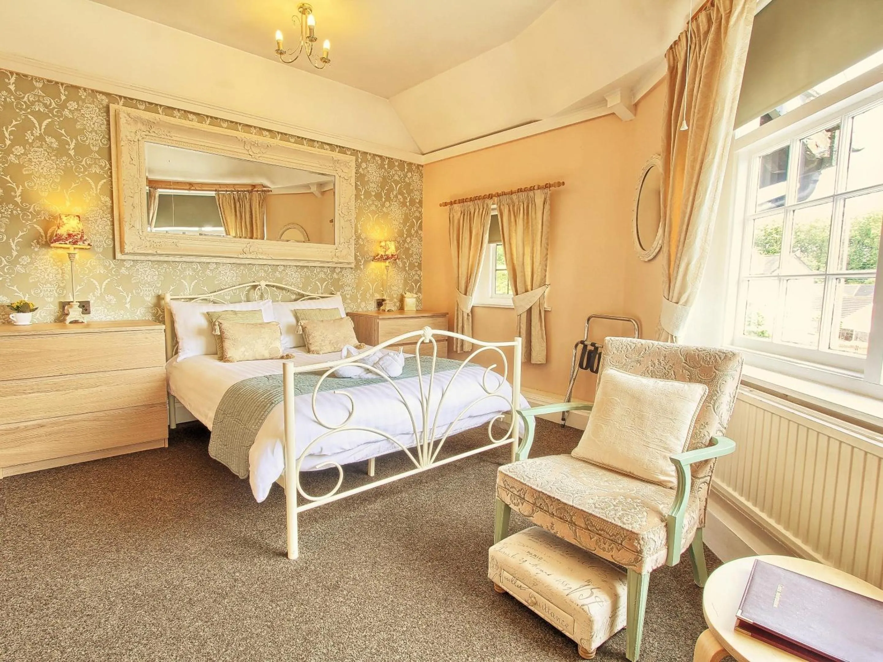 Bedroom, Bed in The Stockton Arms