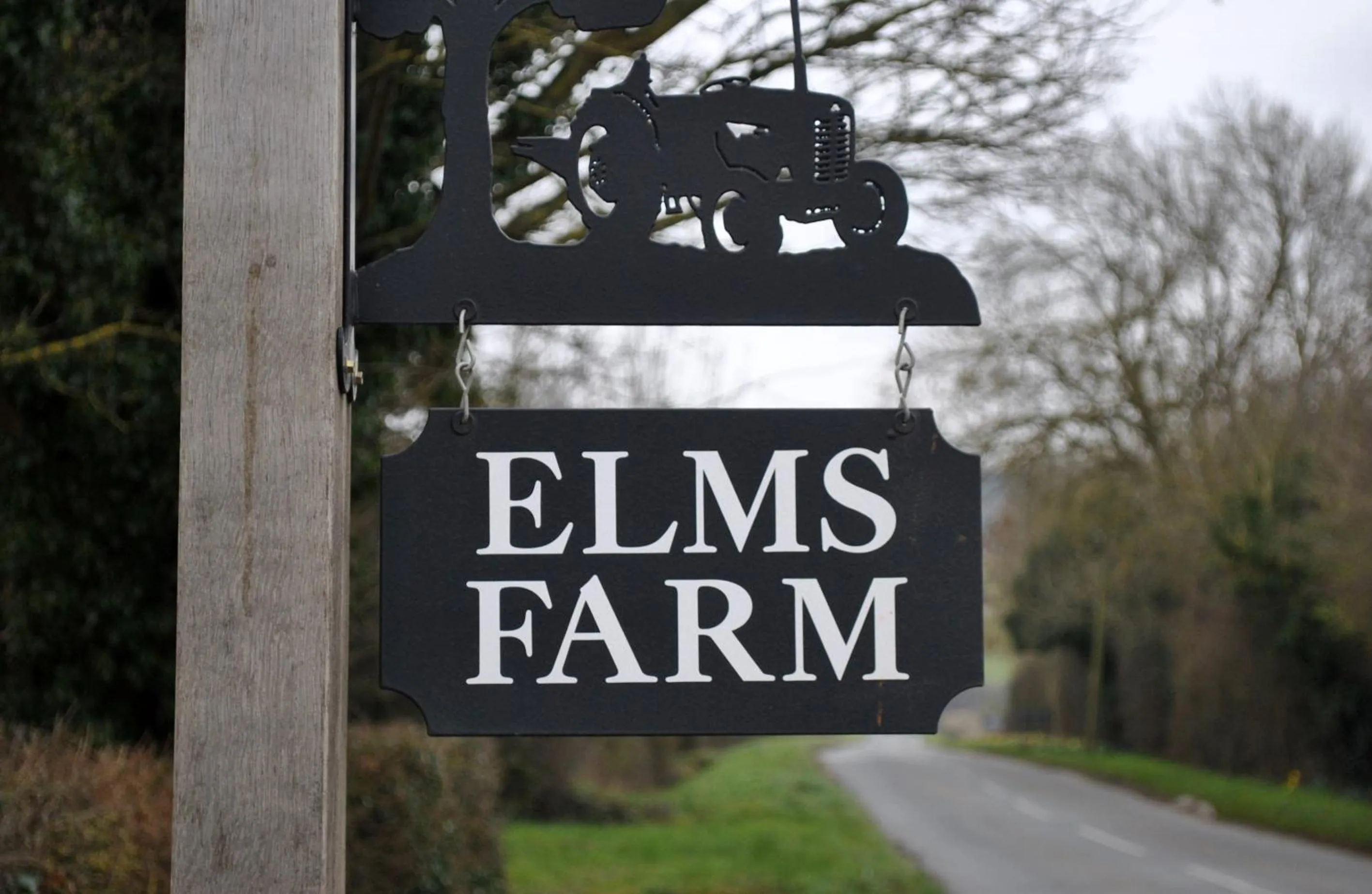 Property building in Elms Farm