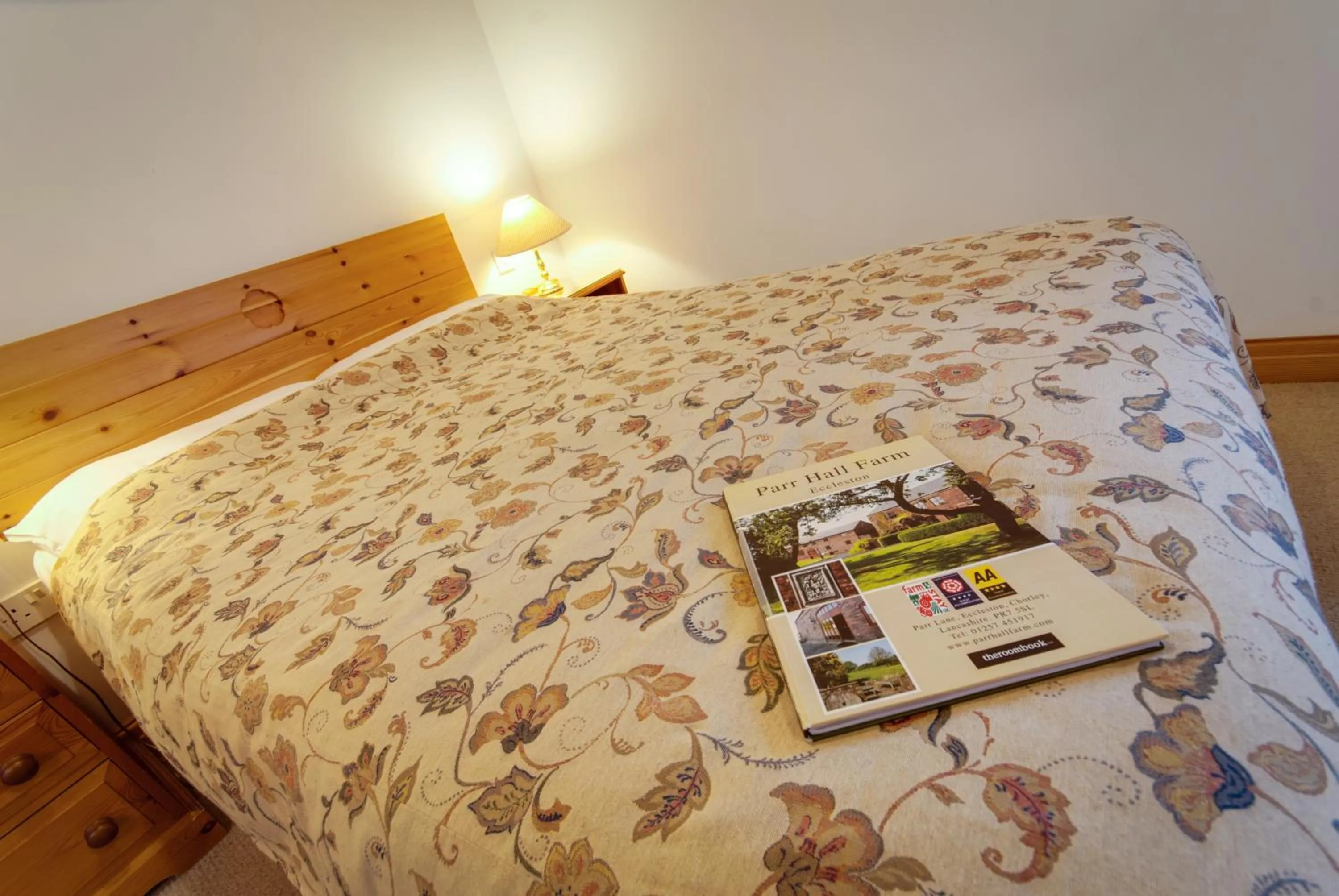 Decorative detail, Bed in Parr Hall Farm, Eccleston