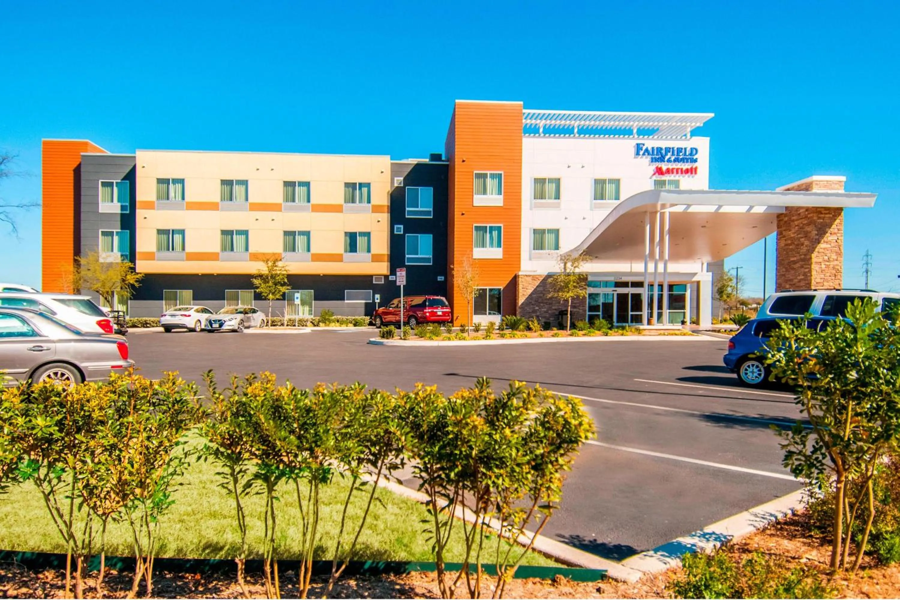 Property building in Fairfield Inn & Suites by Marriott San Antonio Brooks City Base