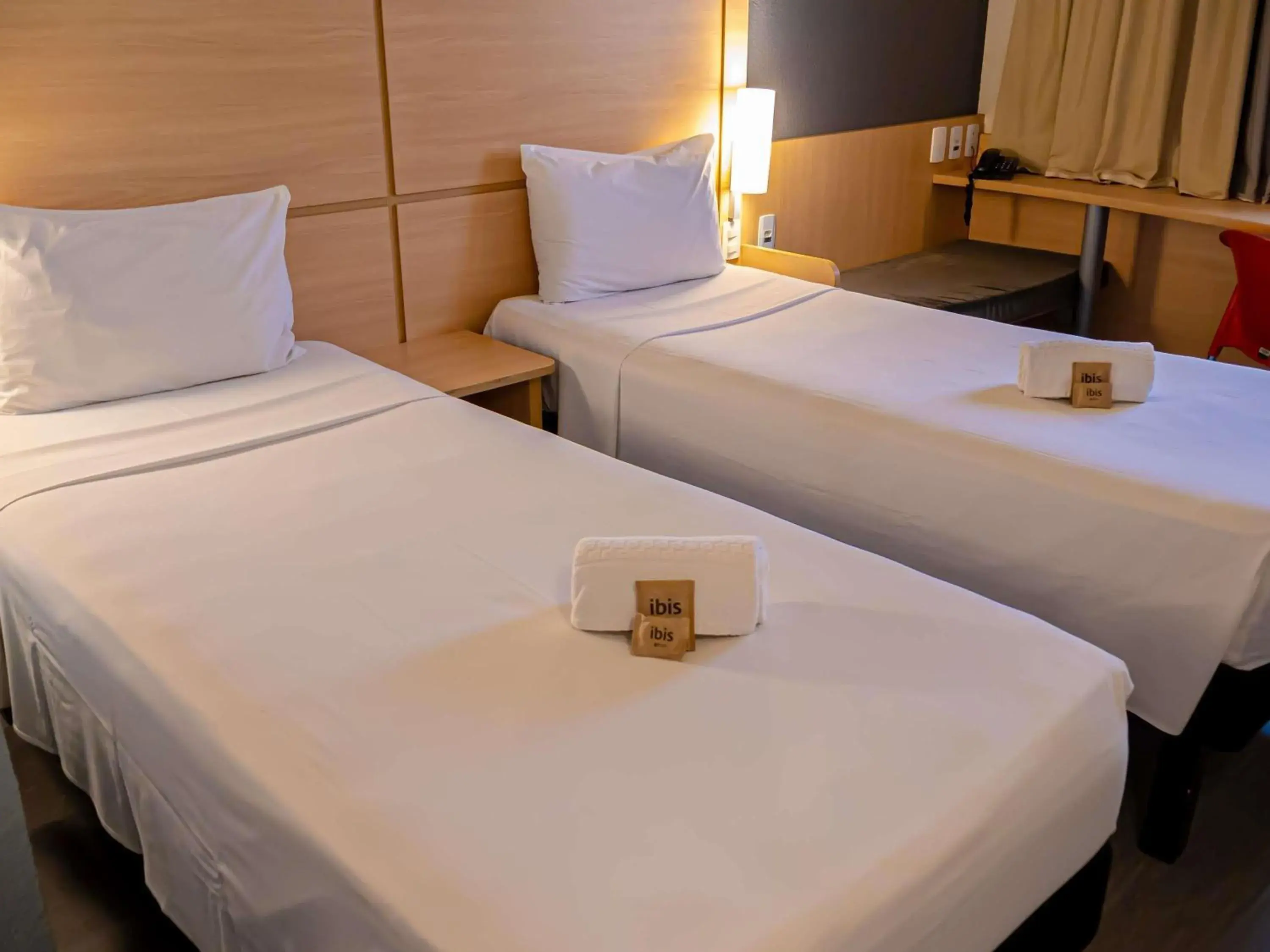 Standard Twin Room in ibis Macae Standard Twin Room in ibis Macae