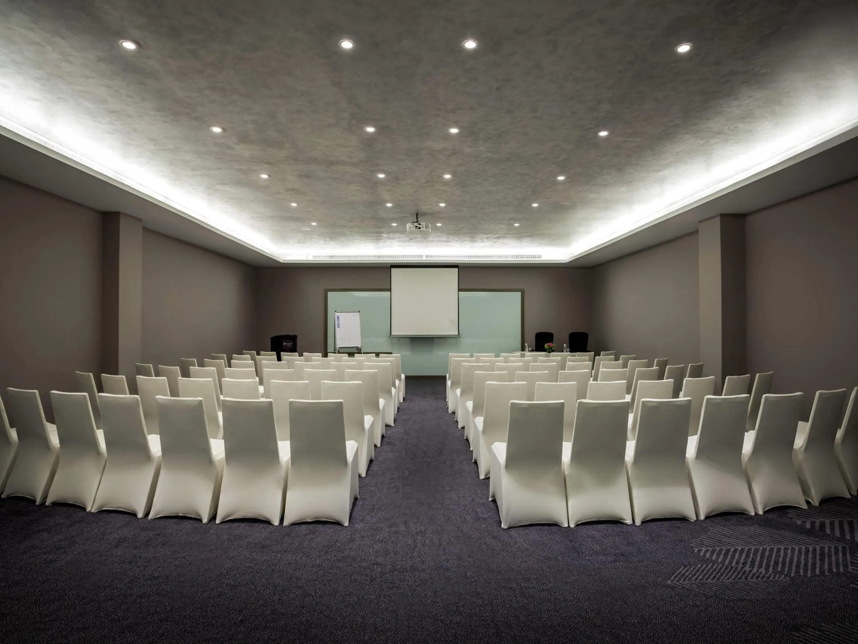 Meeting/conference room in Pullman Miri Waterfront