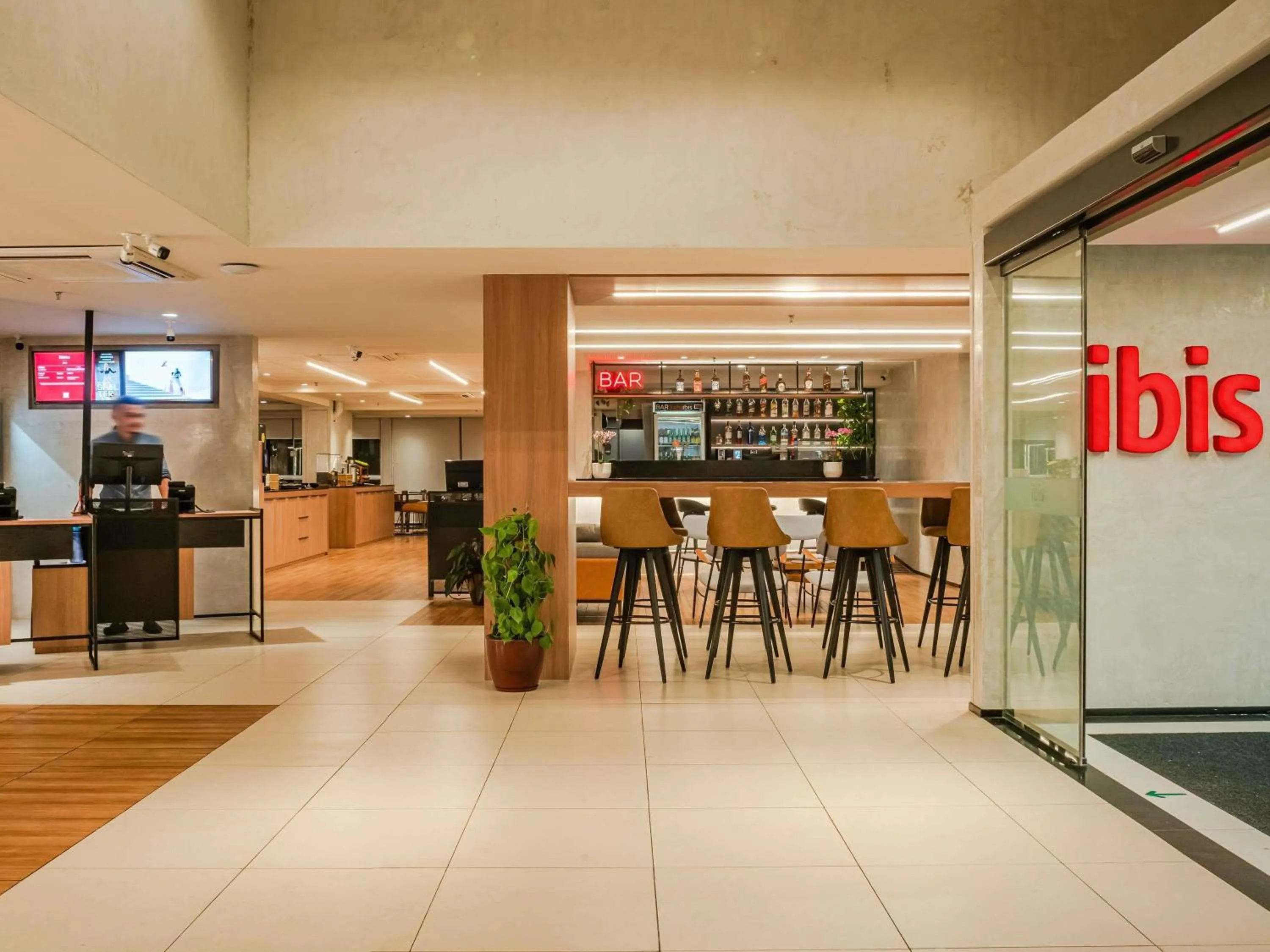 ibis Sao Luis