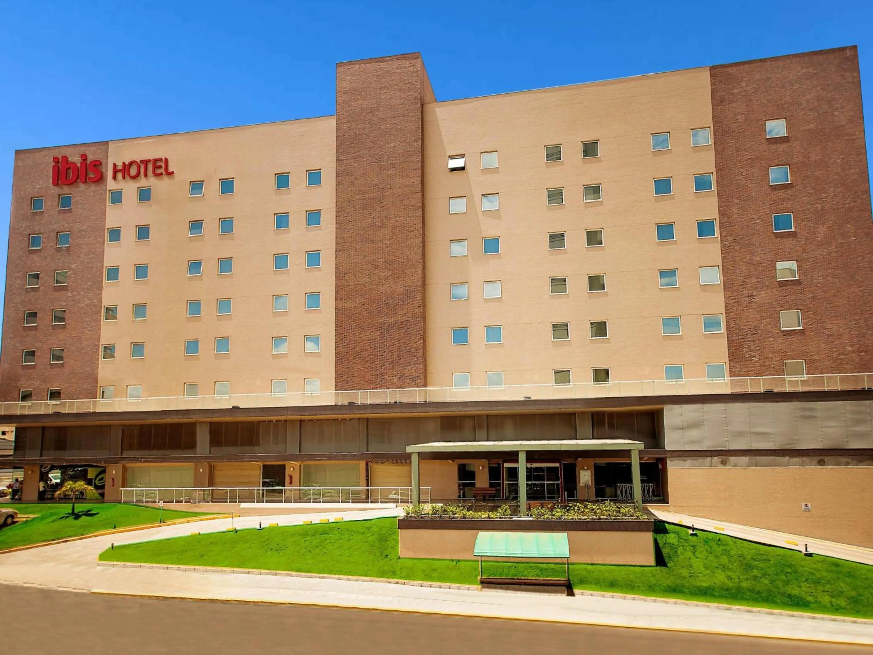 Property building in ibis Sao Luis