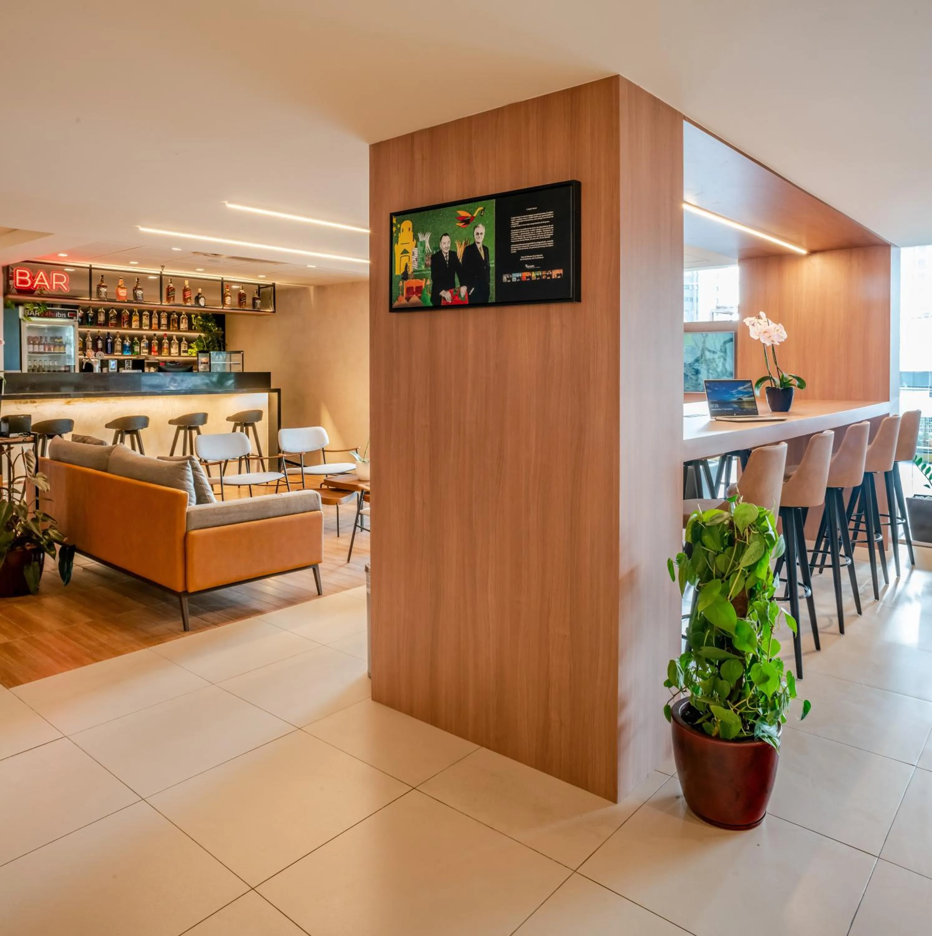 Restaurant/places to eat in ibis Sao Luis