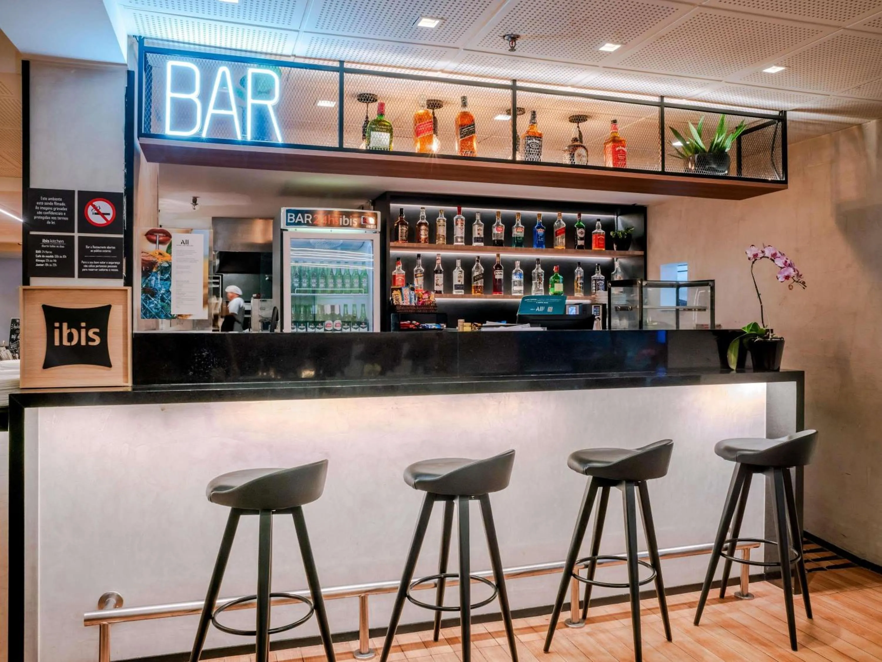 Lounge or bar in ibis Sao Luis