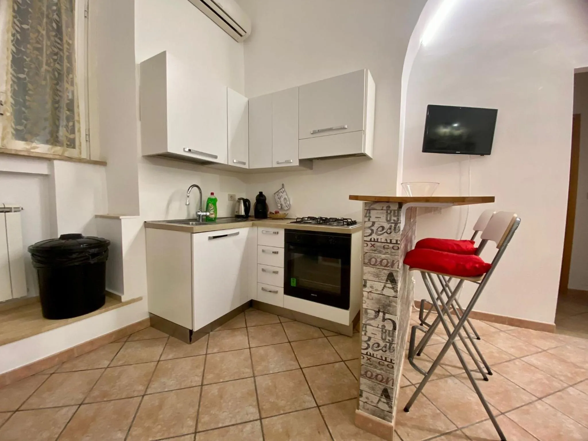 Kitchen or kitchenette in Trinity Luxury Rooms