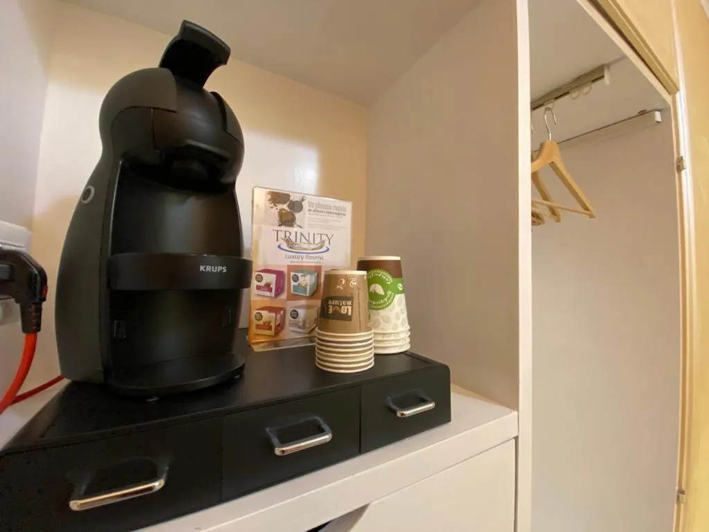 Coffee/tea facilities in Trinity Luxury Rooms