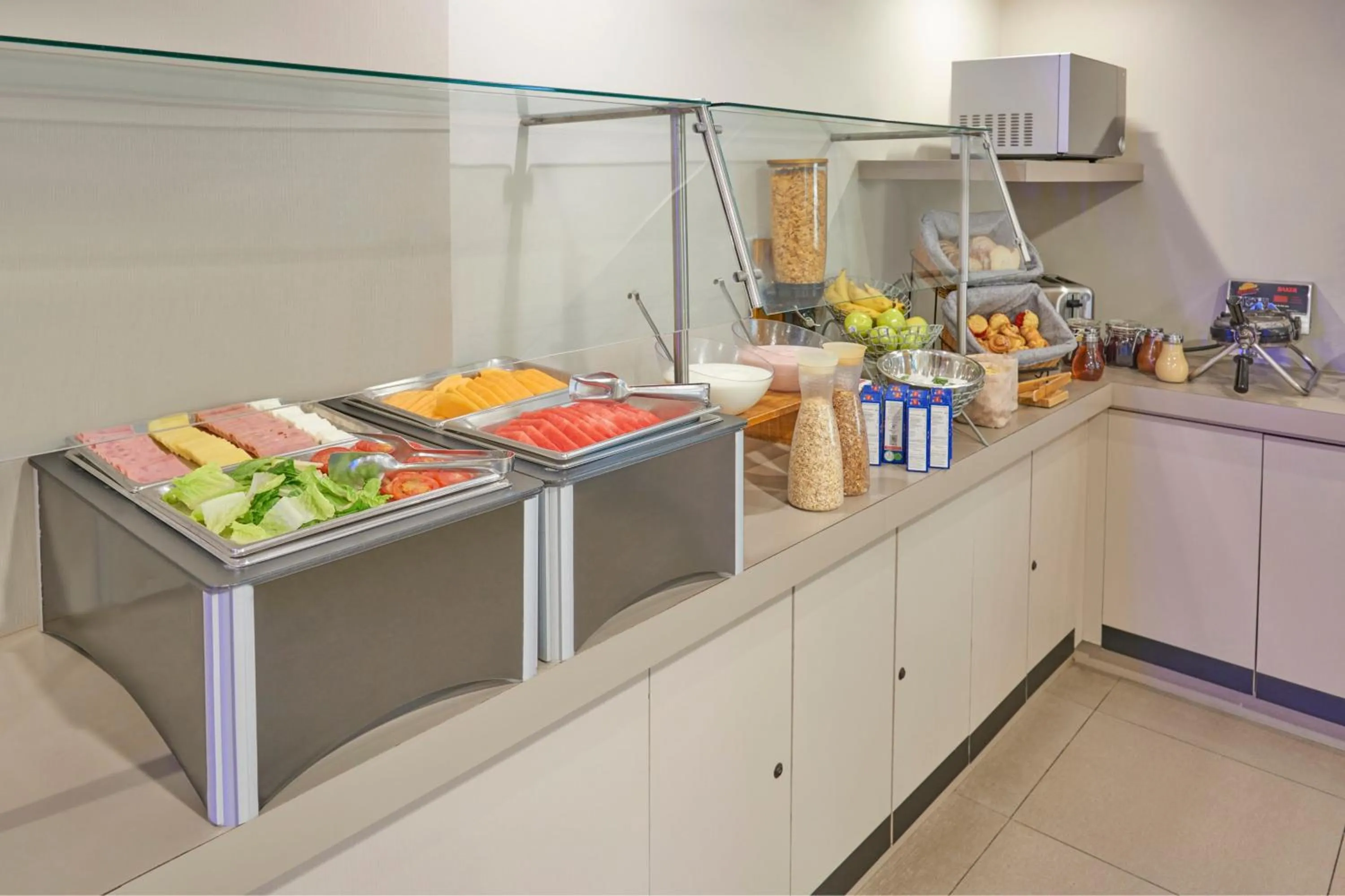 Breakfast in City Express Suites by Marriott Playa del Carmen