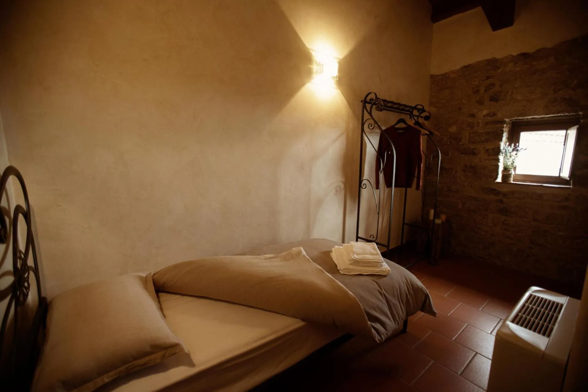 Bedroom, Bed in Monastero Di Sant'Erasmo