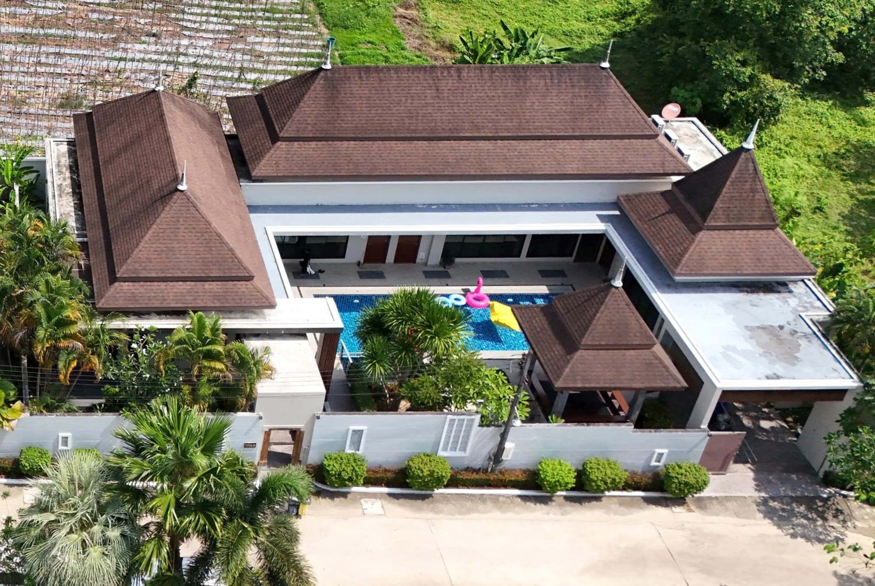 Pool view in Narintara Private Pool Villas - Free Tuk-Tuk Service to the Beach!