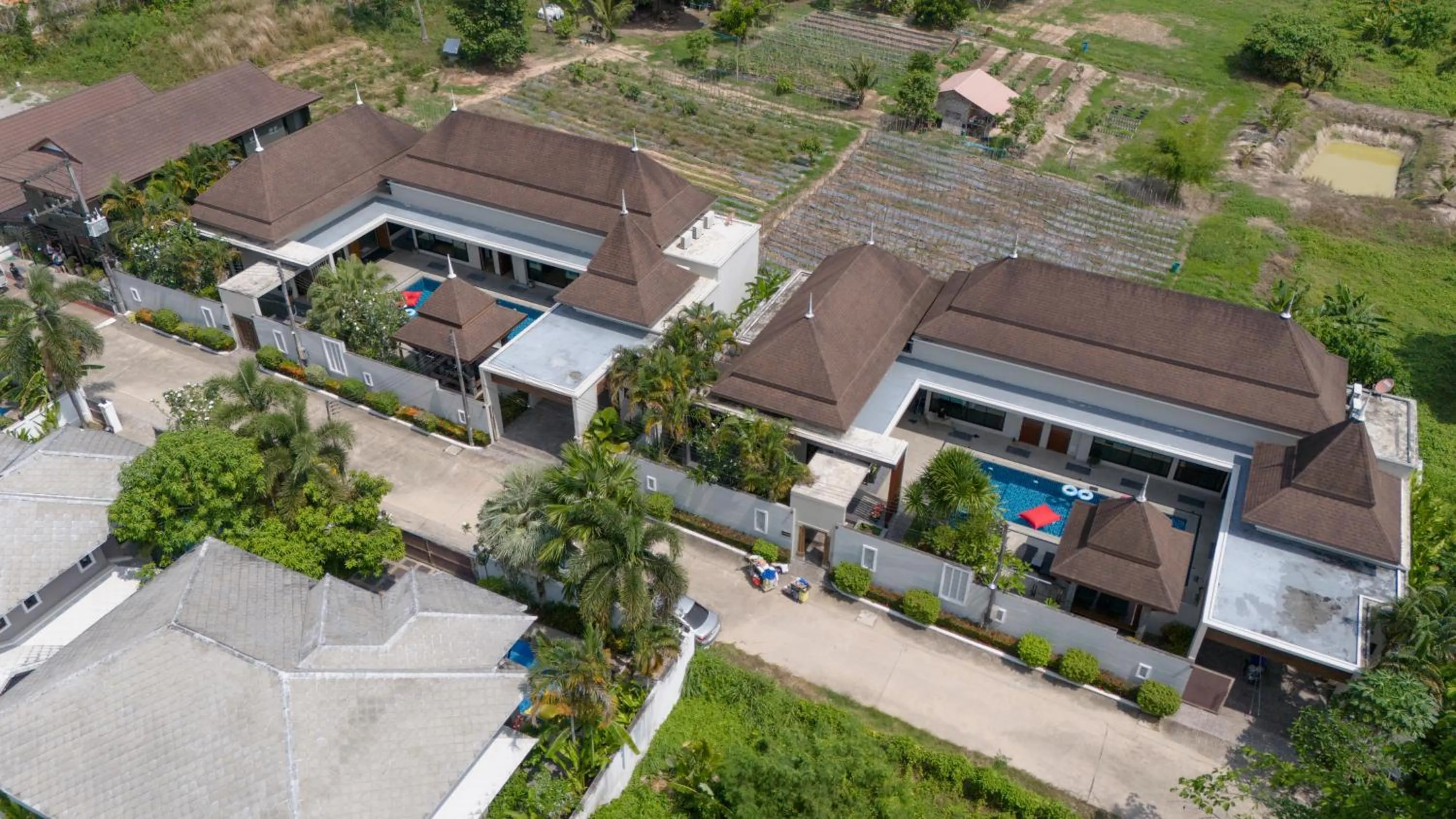 Property building in Narintara Private Pool Villas - Free Tuk-Tuk Service to the Beach!