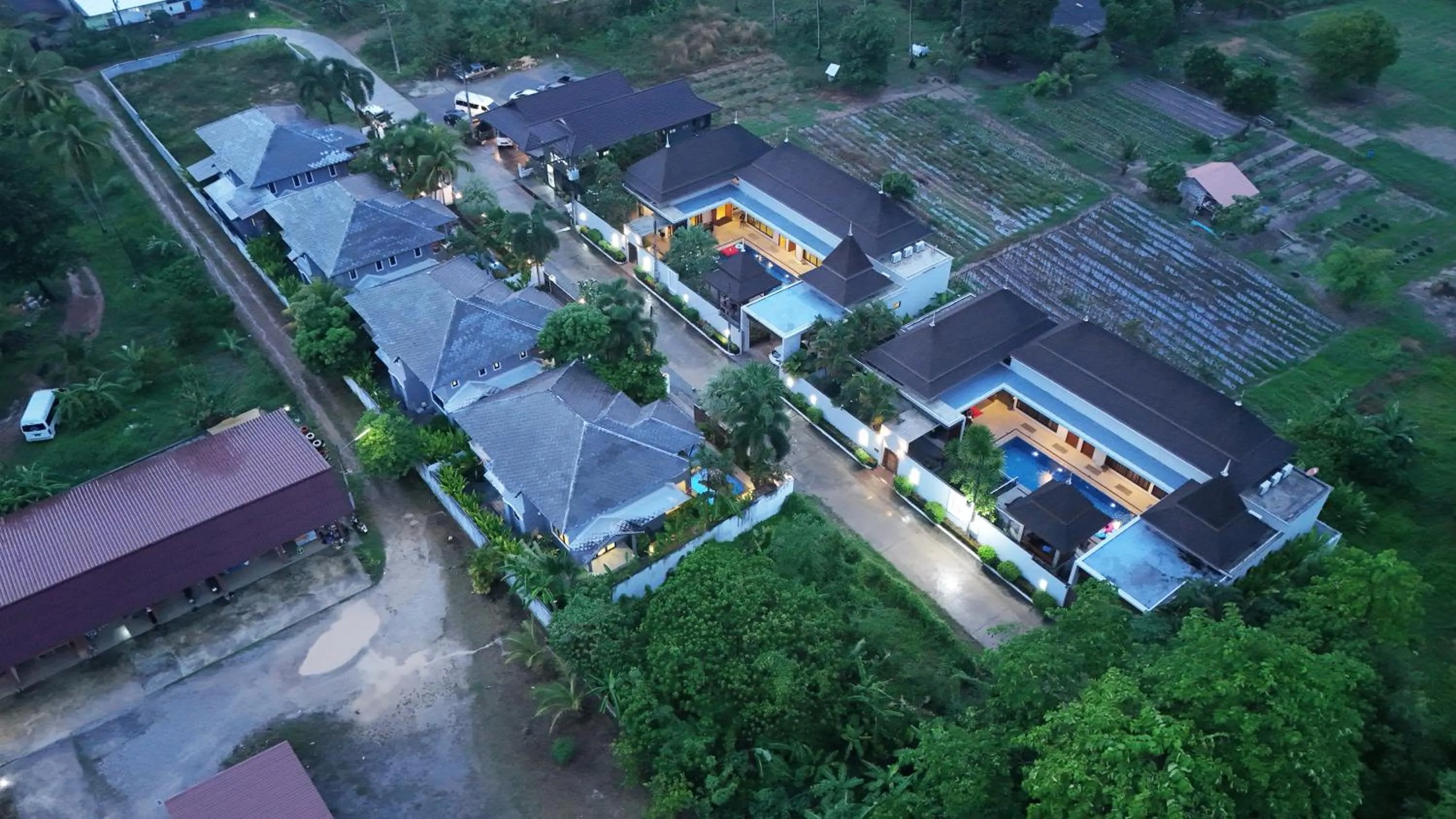 Bird's eye view in Narintara Private Pool Villas - Free Tuk-Tuk Service to the Beach!