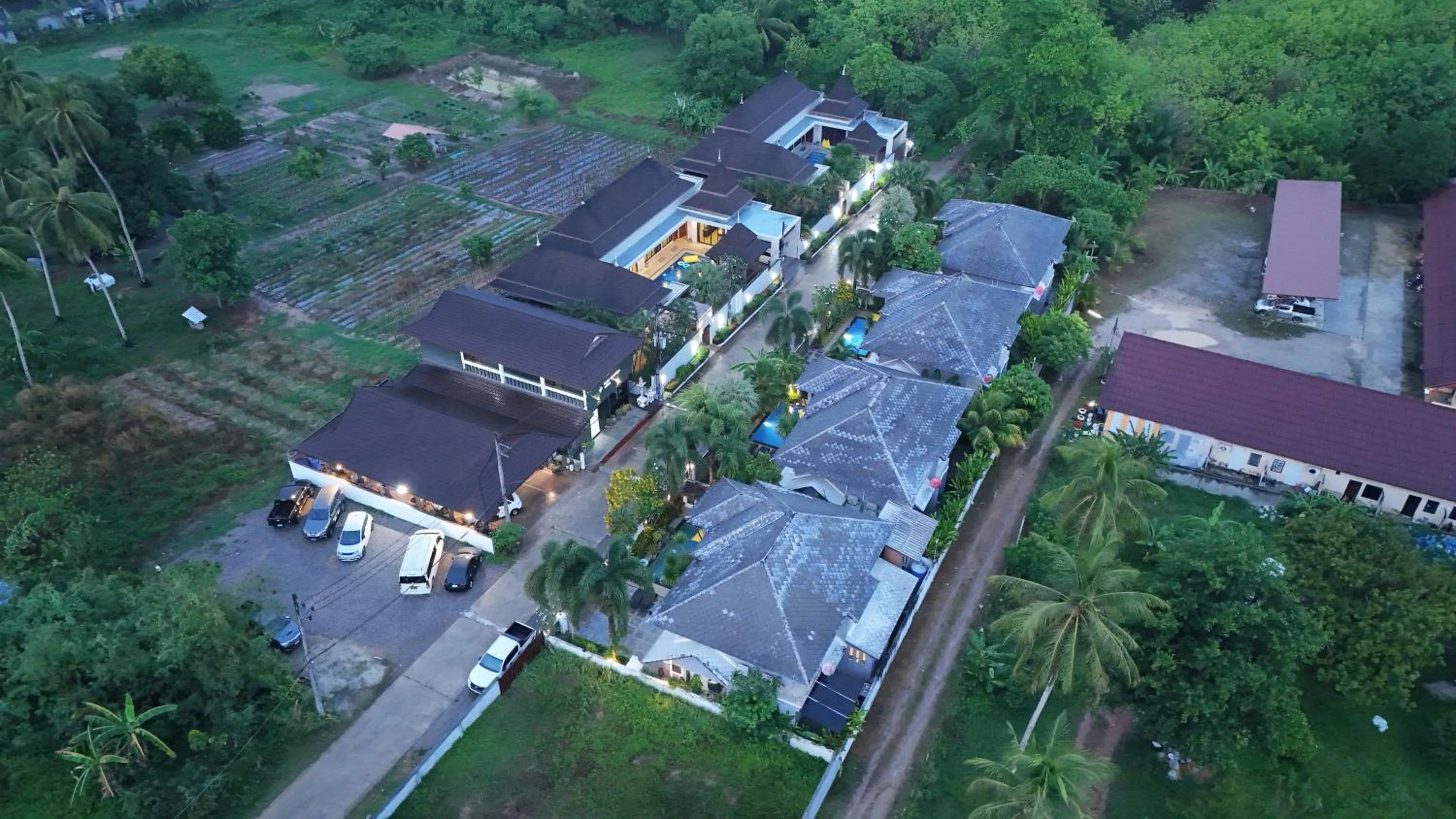 Bird's eye view in Narintara Private Pool Villas - Free Tuk-Tuk Service to the Beach!